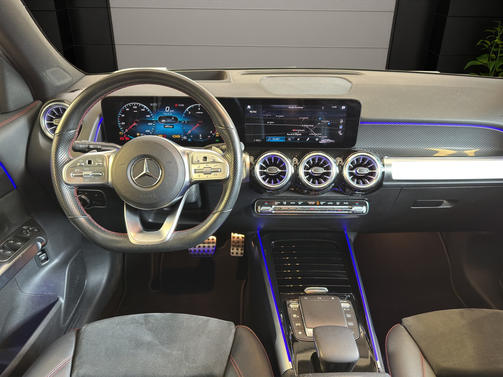 MERCEDES-BENZ GLB 220 d AMG Line 4 MAT.-image-7