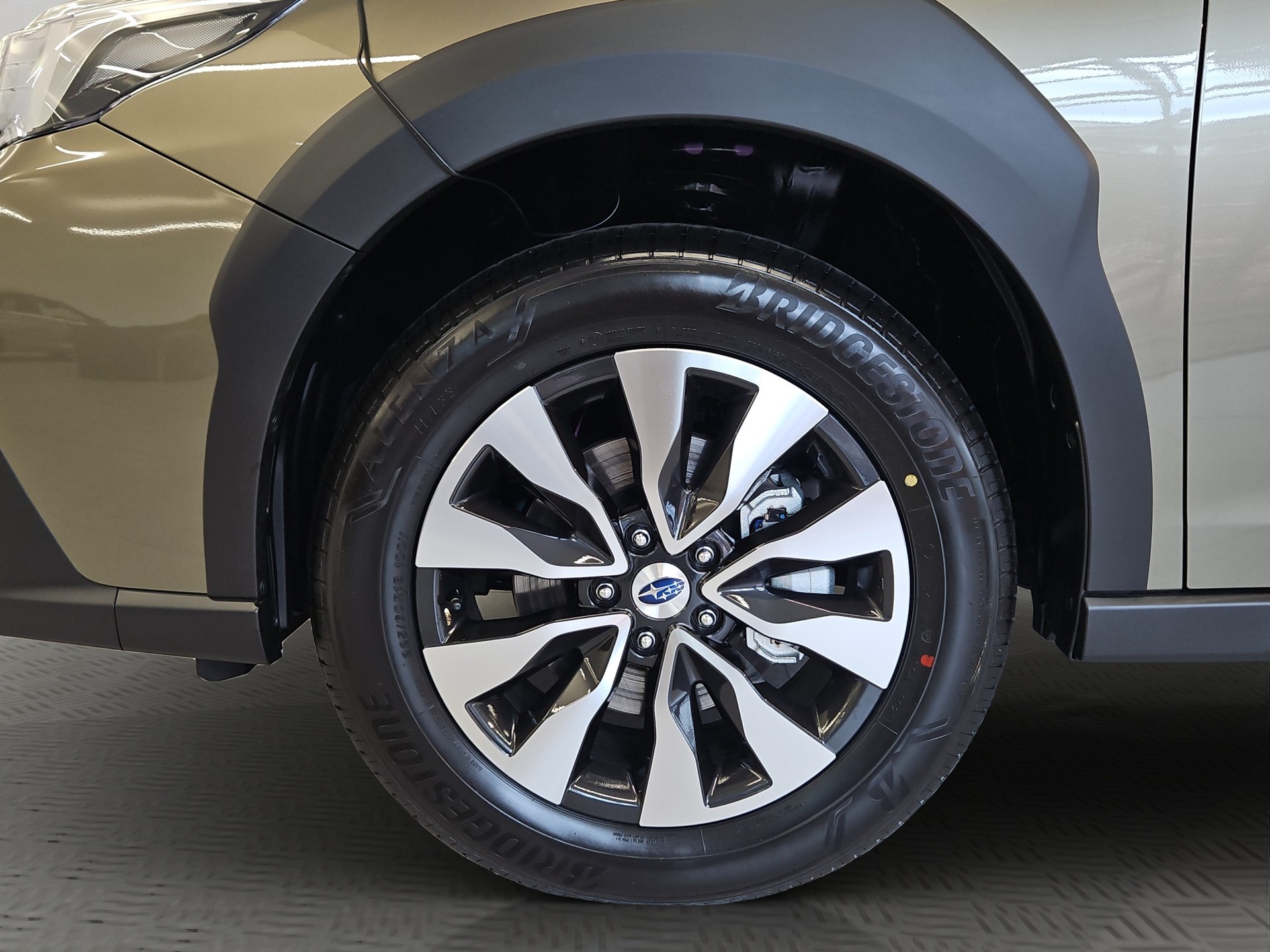 SUBARU Outback 2.5i Final Edition-image-10