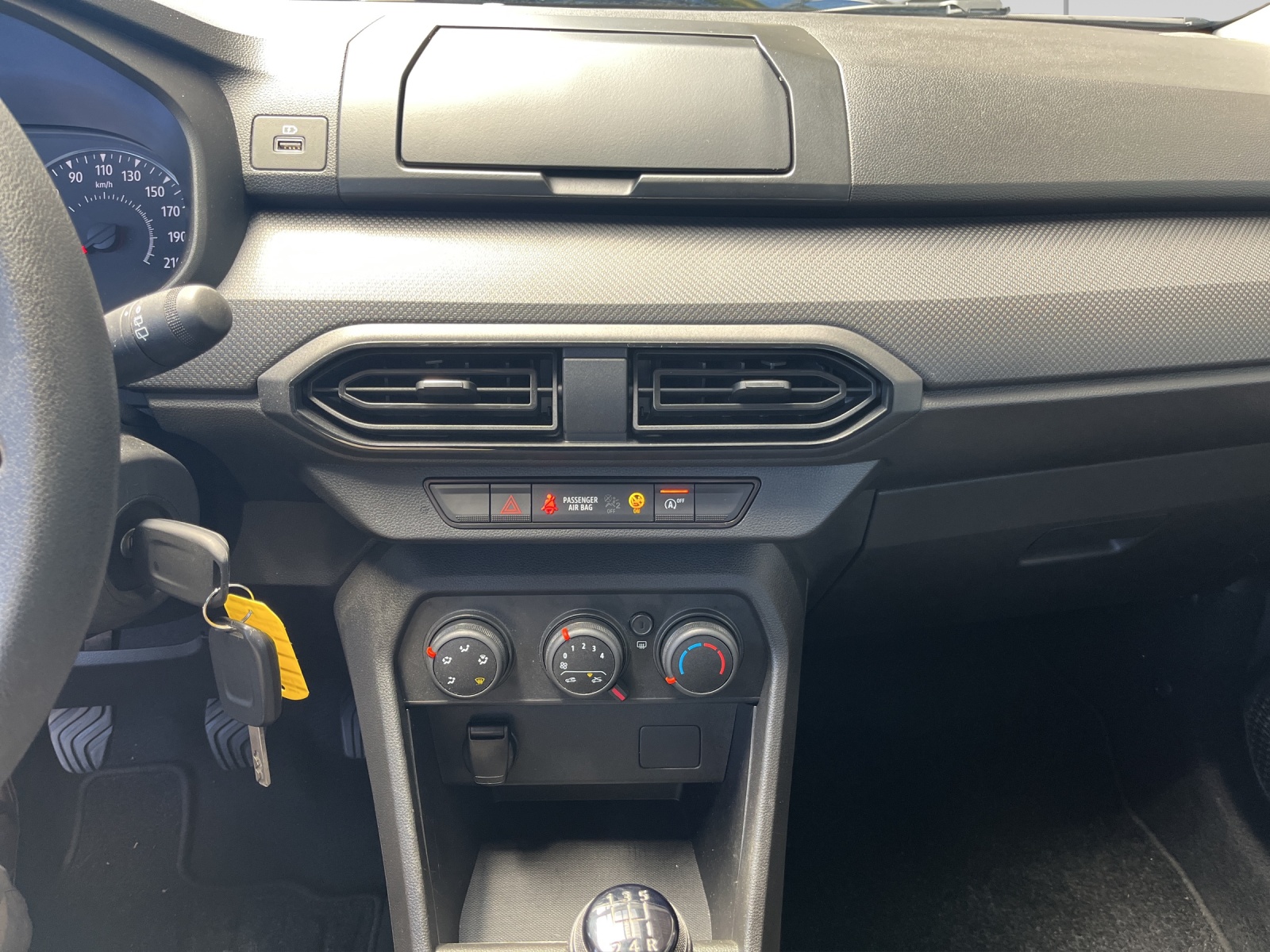 DACIA Sandero SCe 65 Access-image-9