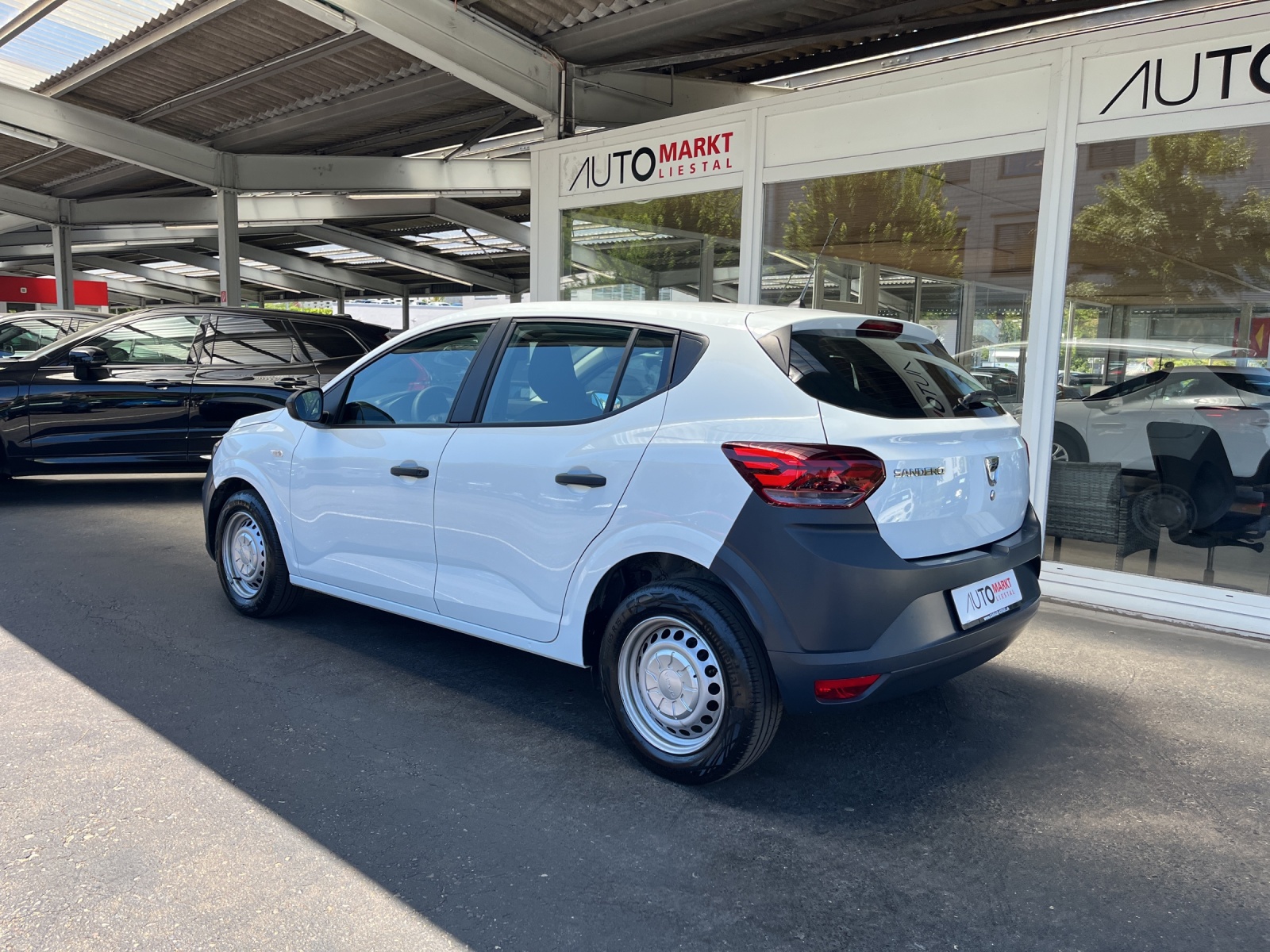 DACIA Sandero SCe 65 Access-image-2