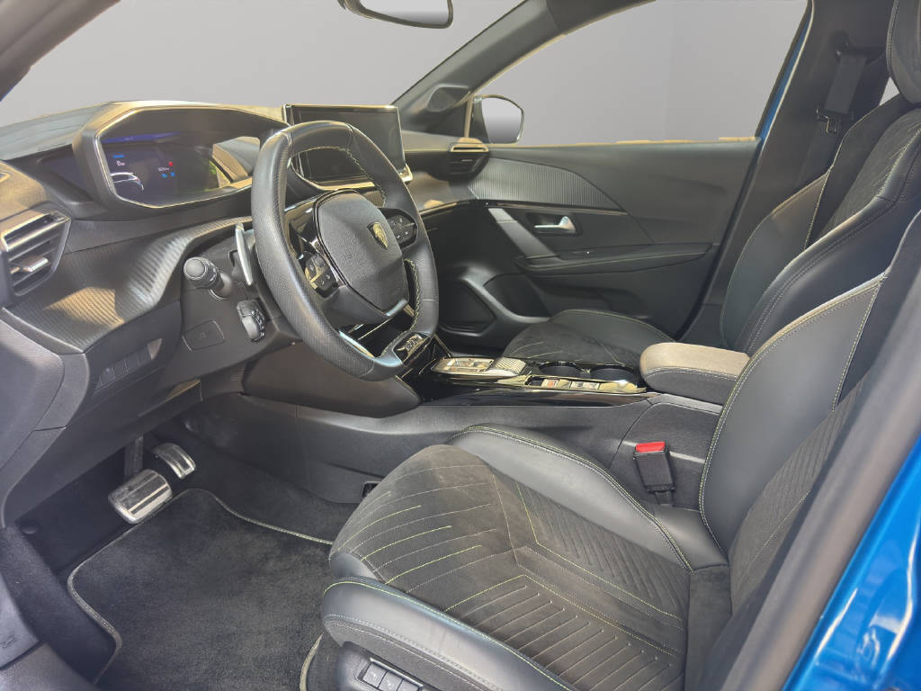 PEUGEOT 208 1.2 Hybrid 145 GT-image-8