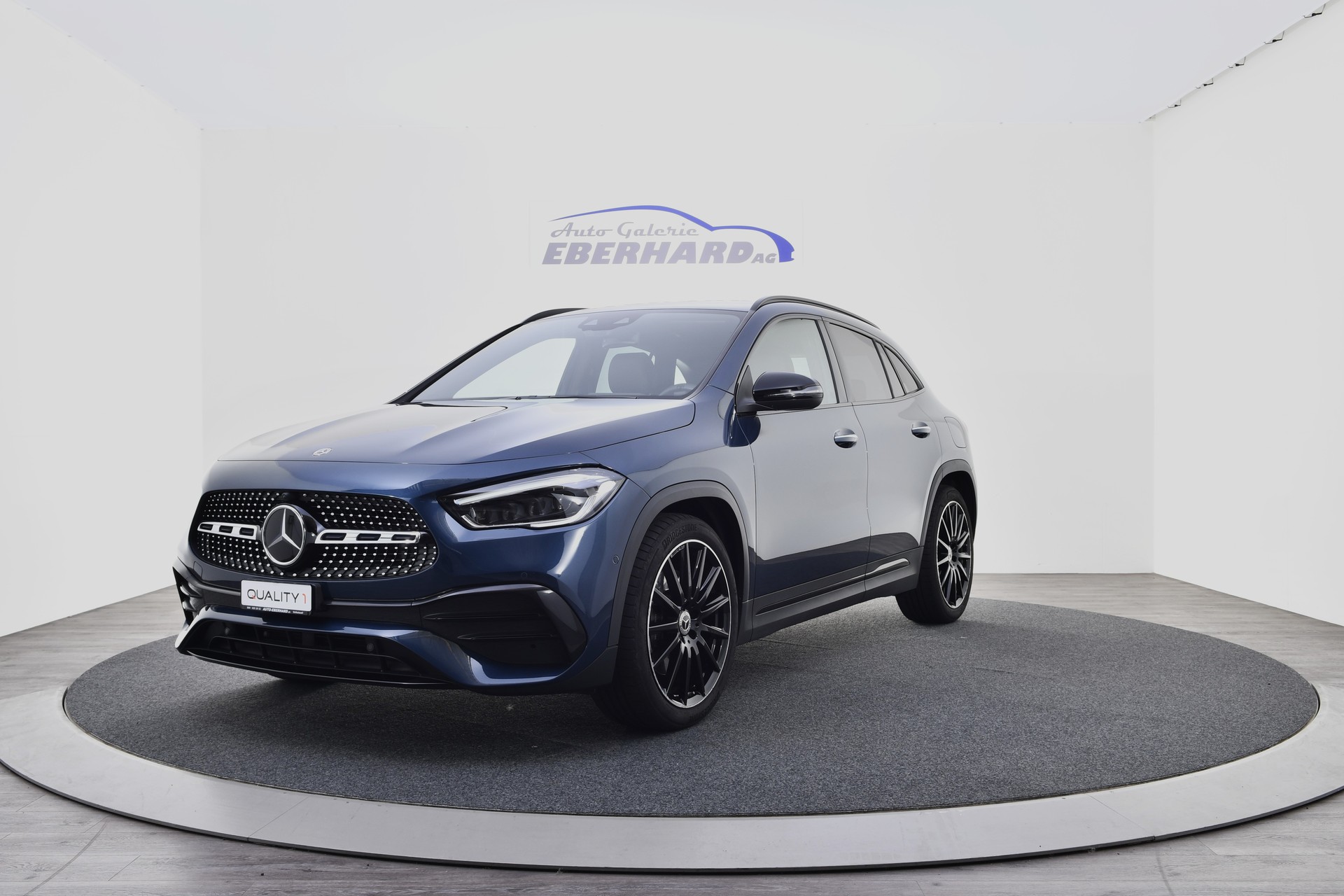 MERCEDES-BENZ GLA 250 4Matic AMG Line 8G-DCT-image-27
