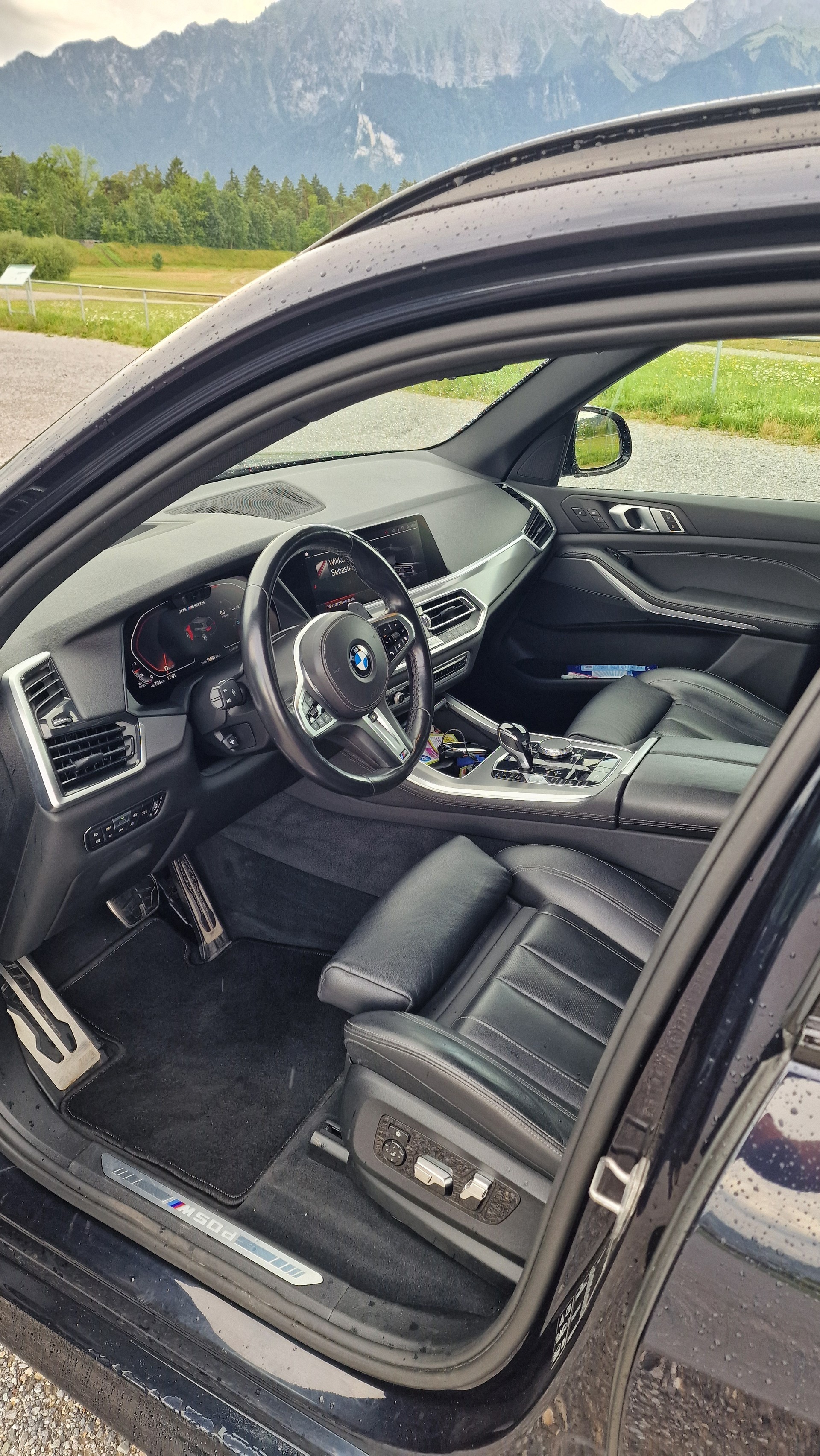BMW M50d xDrive-image-5