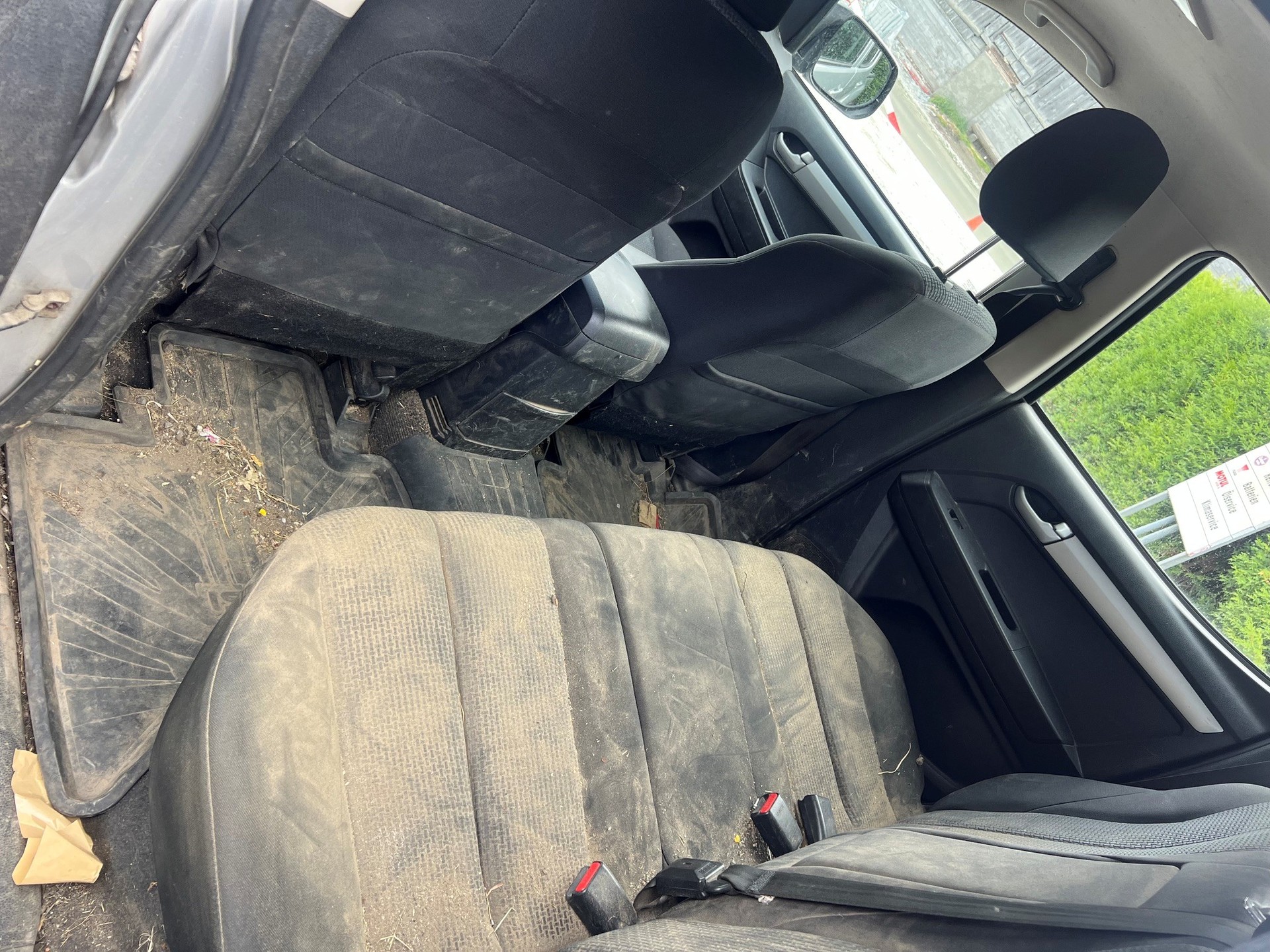 ISUZU D-MAX 2.5 Crew Cab Satellite 4x4-image-7