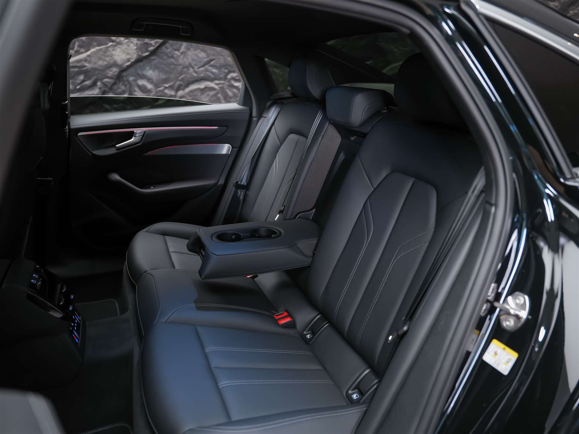 AUDI A6 Limousine S Line TDI quattro 150 kW S tronic *Beifahrerdisplay*Abstandsregler*Matrix LED*Head Up*-image-13