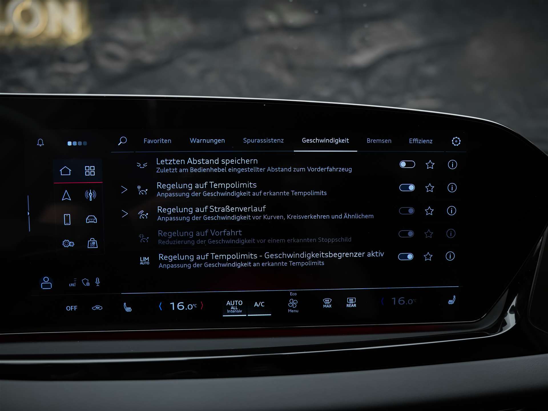 AUDI A6 Limousine S Line TDI quattro 150 kW S tronic *Beifahrerdisplay*Abstandsregler*Matrix LED*Head Up*-image-39