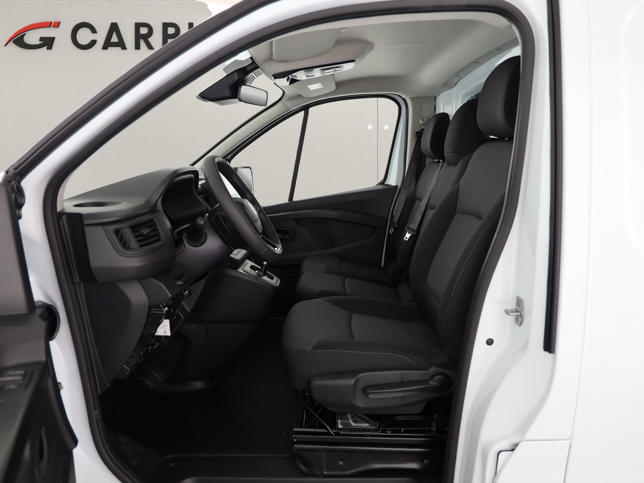 RENAULT Trafic Kaw. 3.0 t L2 H1 2.0 dCi Blue 150 Advance-image-4