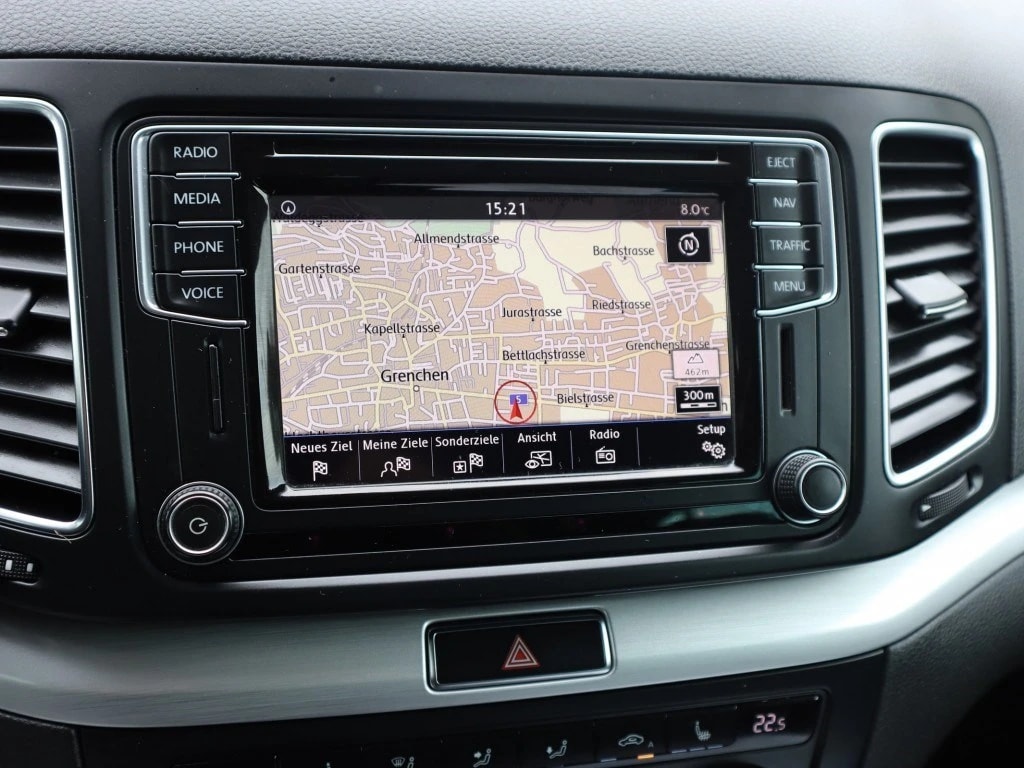 VW Sharan 2.0 TDI BMT Comfortline 4Motion DSG ** Anhängerkupplung **-image-8