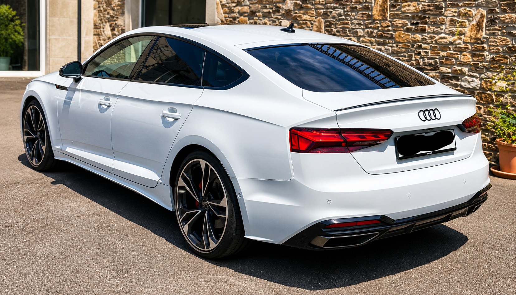 AUDI 2.0 45 TFSI S Line Competition Plus quattro S-Tronic-image-1