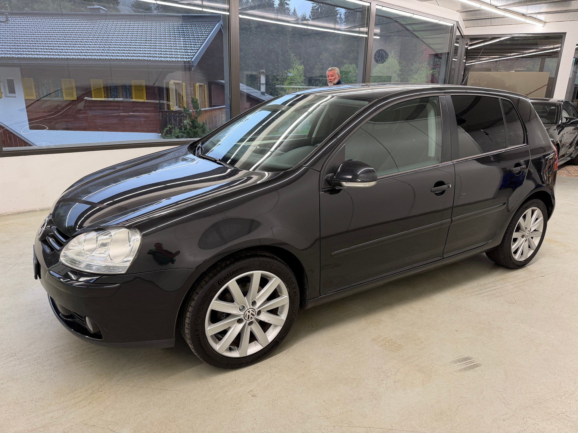 VW Golf 1.9 TDI Leader 4Motion-image-7