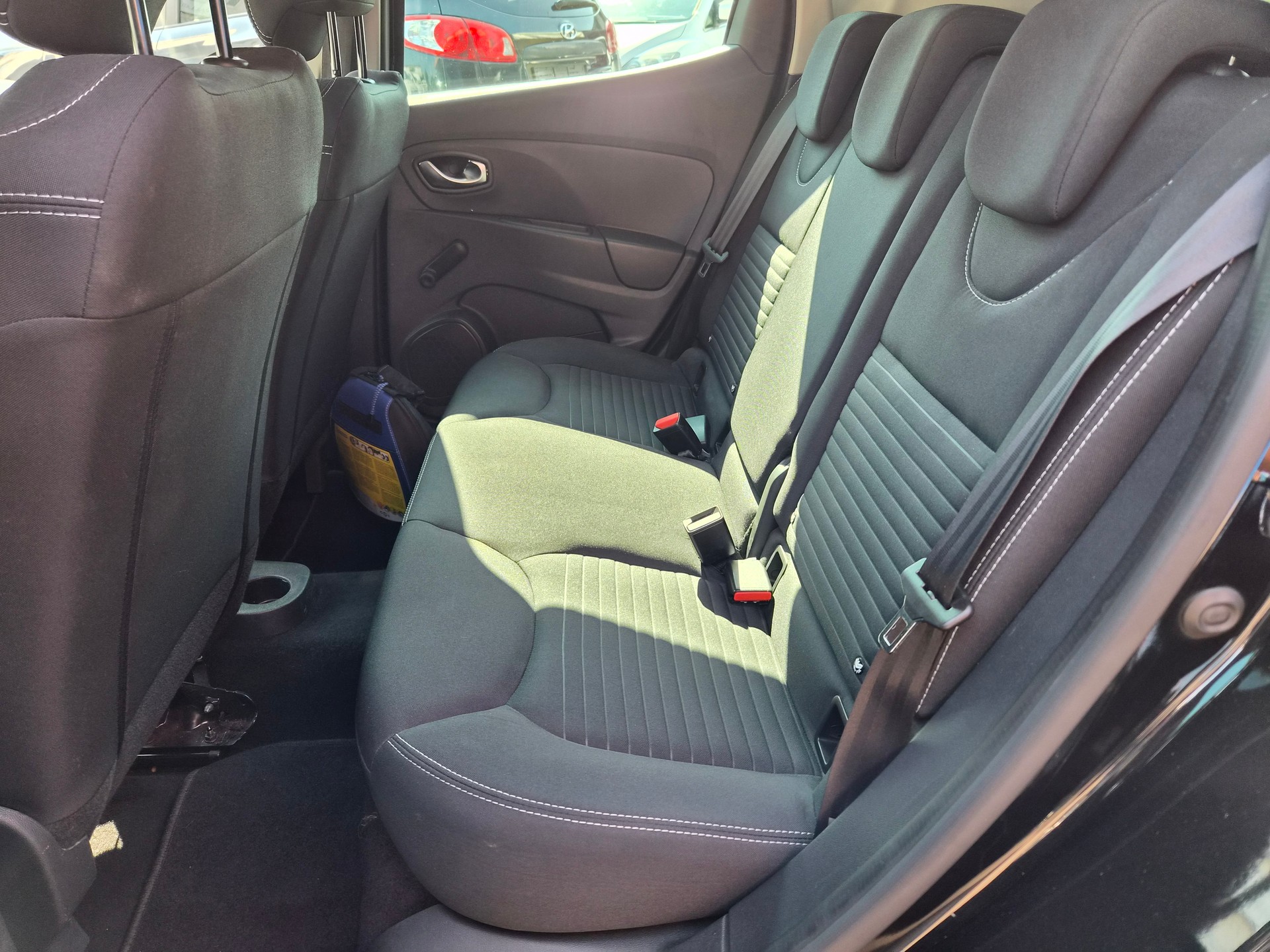 RENAULT Clio 0.9 12V Limited-image-9
