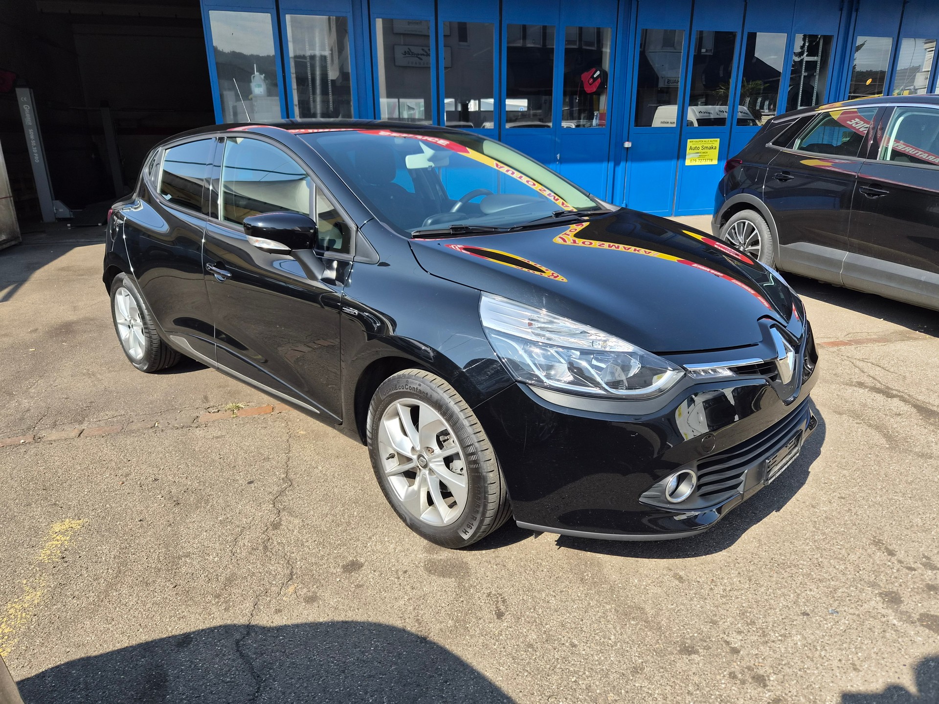 RENAULT Clio 0.9 12V Limited-image-0