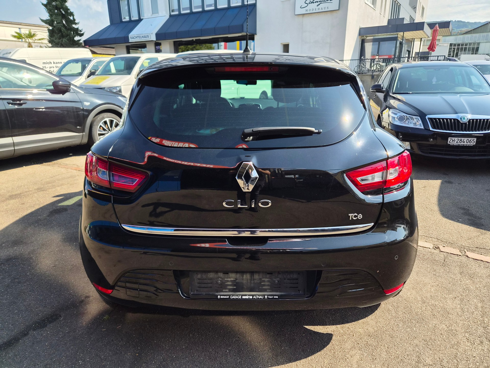 RENAULT Clio 0.9 12V Limited-image-5