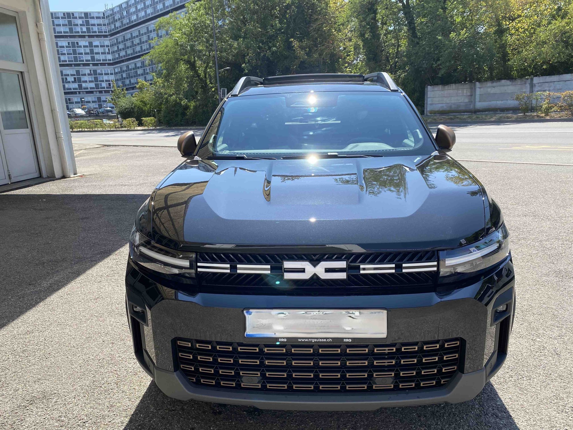 DACIA extreme hybrid 155-image-2