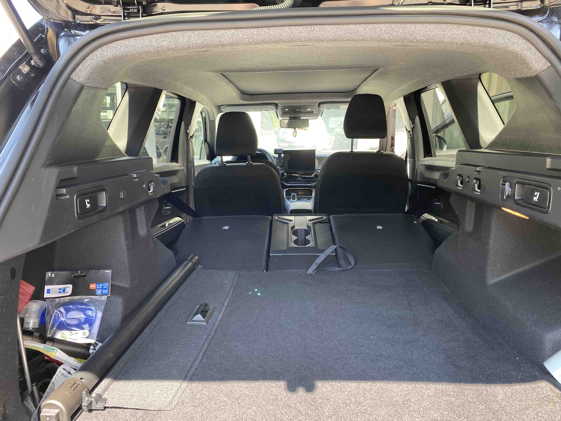 DACIA extreme hybrid 155-image-9