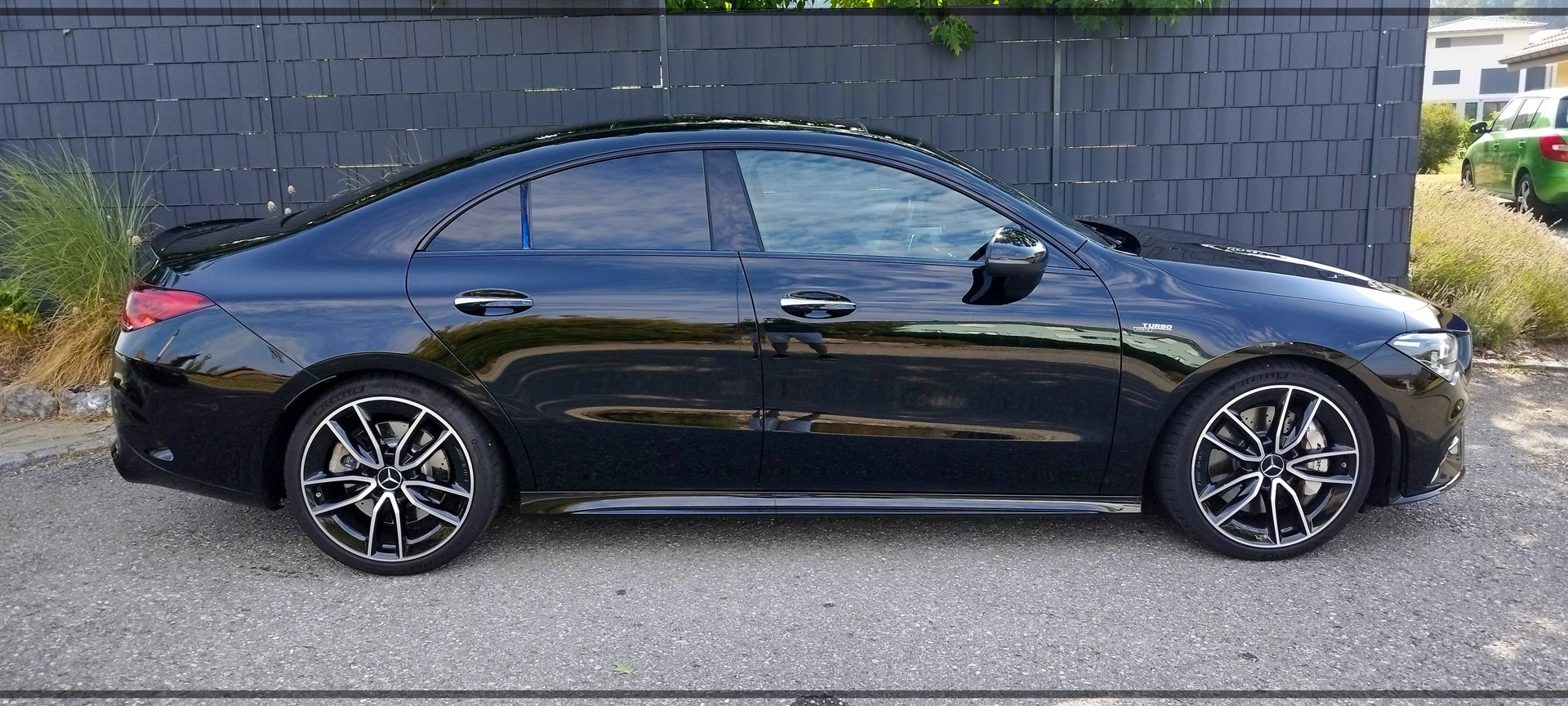 MERCEDES-BENZ CLA 35 AMG 4Matic 7G-DCT-image-4