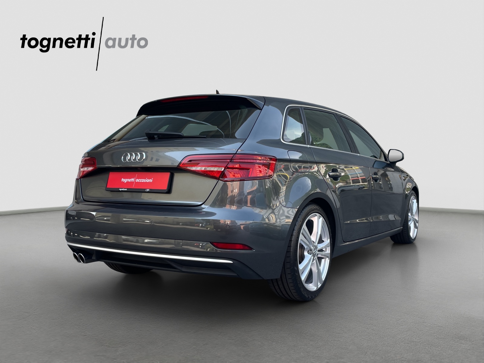 AUDI A3 Sportback 2.0 TFSI Sport quattro S-tronic-image-3
