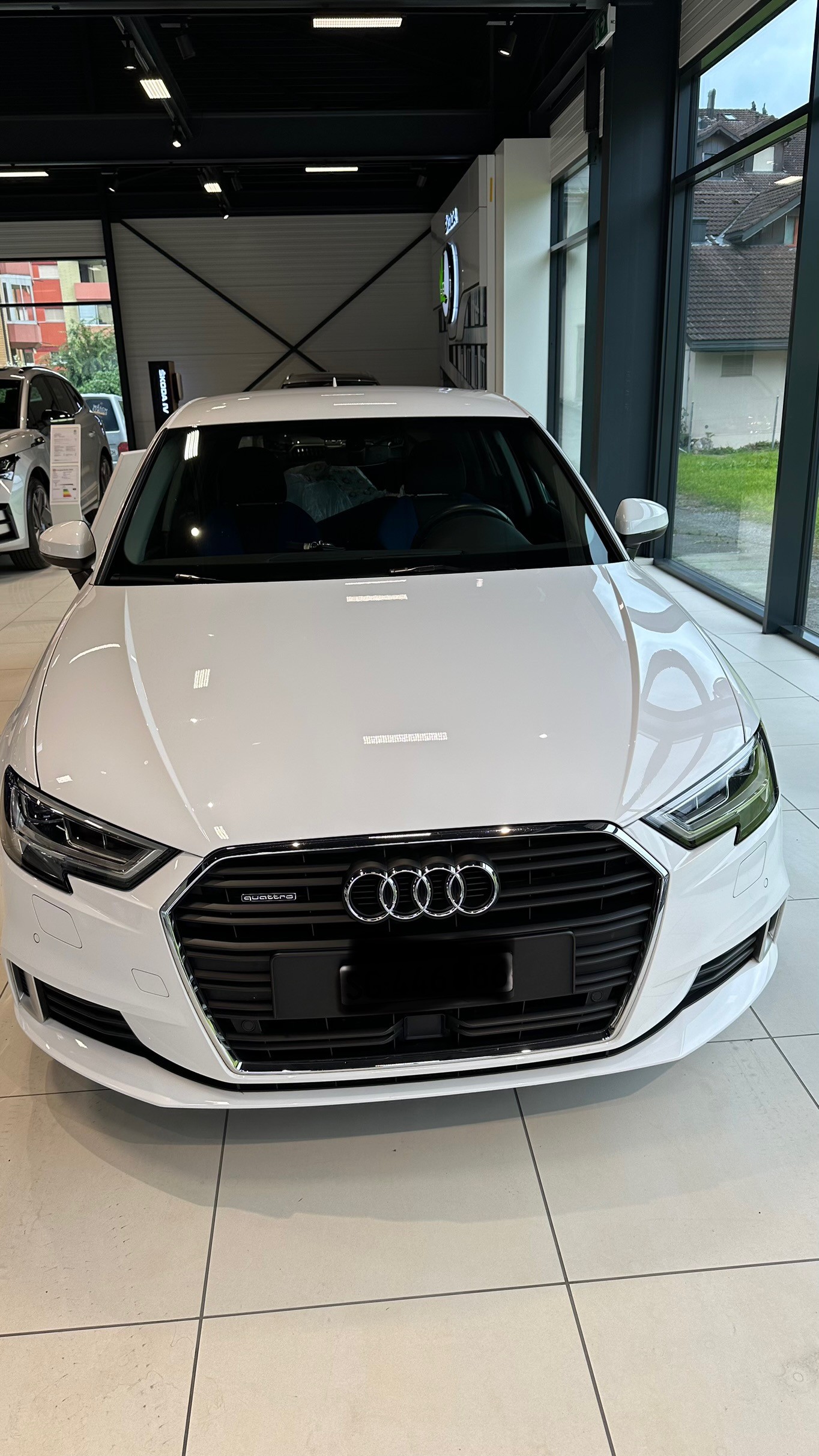 AUDI 2.0 TDI 184 quattro S-Tronic-image-0