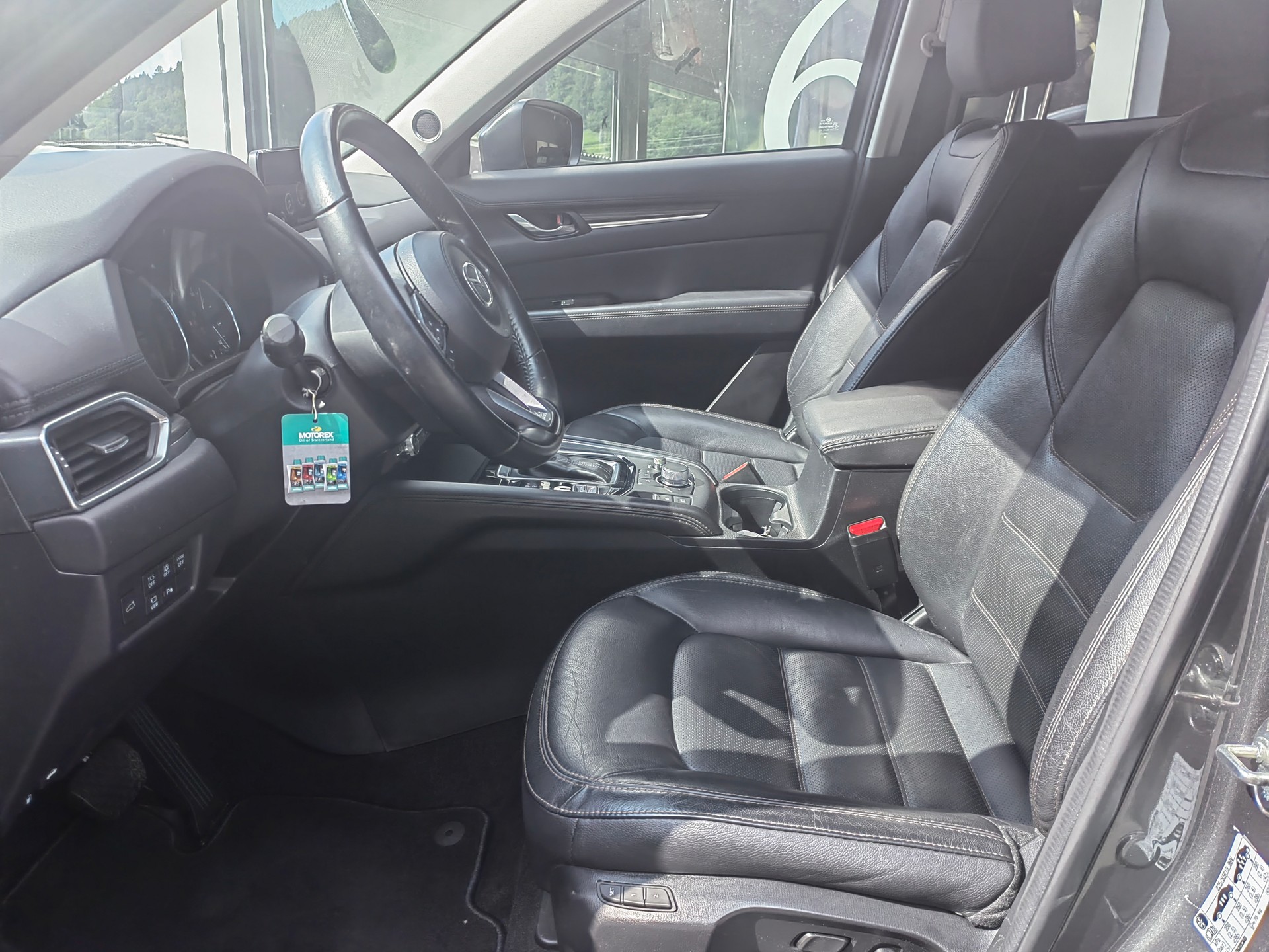 MAZDA CX-5 2.5 Revolution AWD-image-1