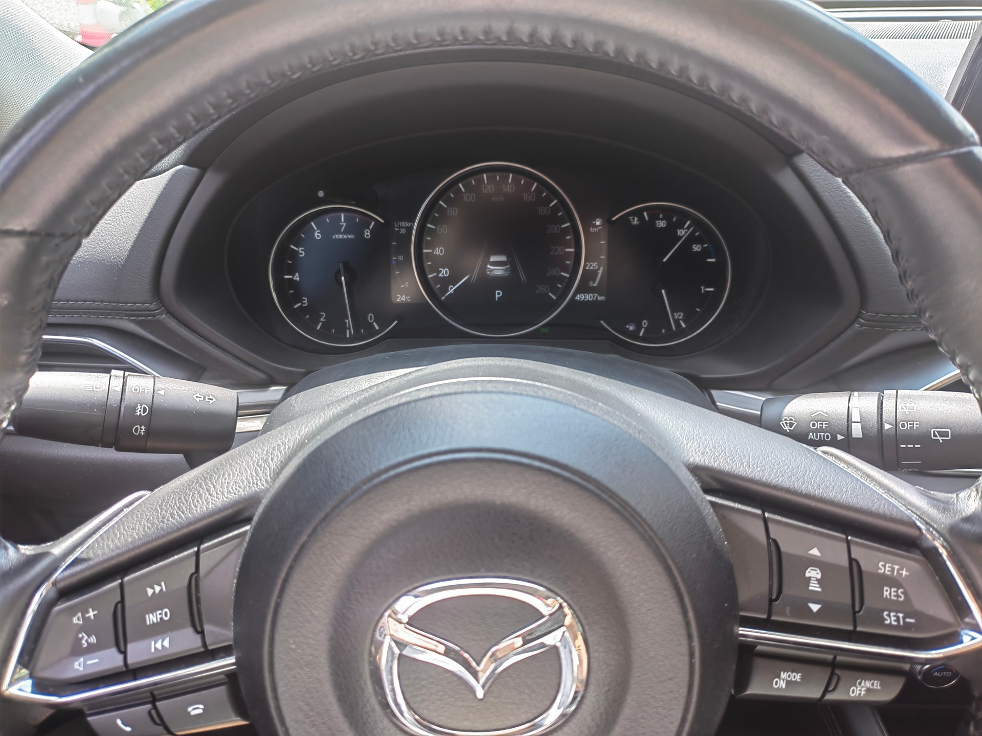 MAZDA CX-5 2.5 Revolution AWD-image-7