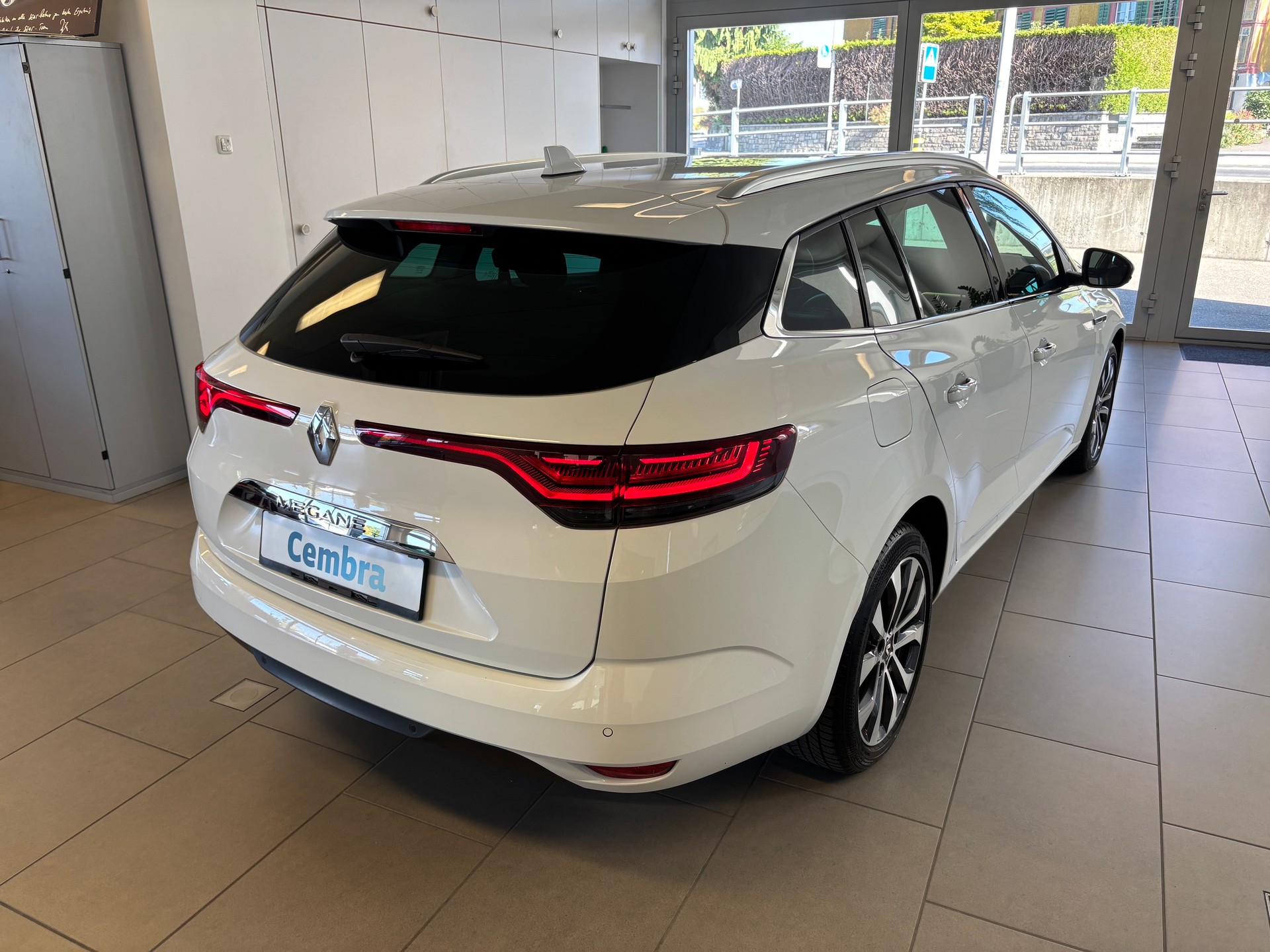 RENAULT Mégane Grandtour 1.3 16V Turbo Techno EDC-image-2