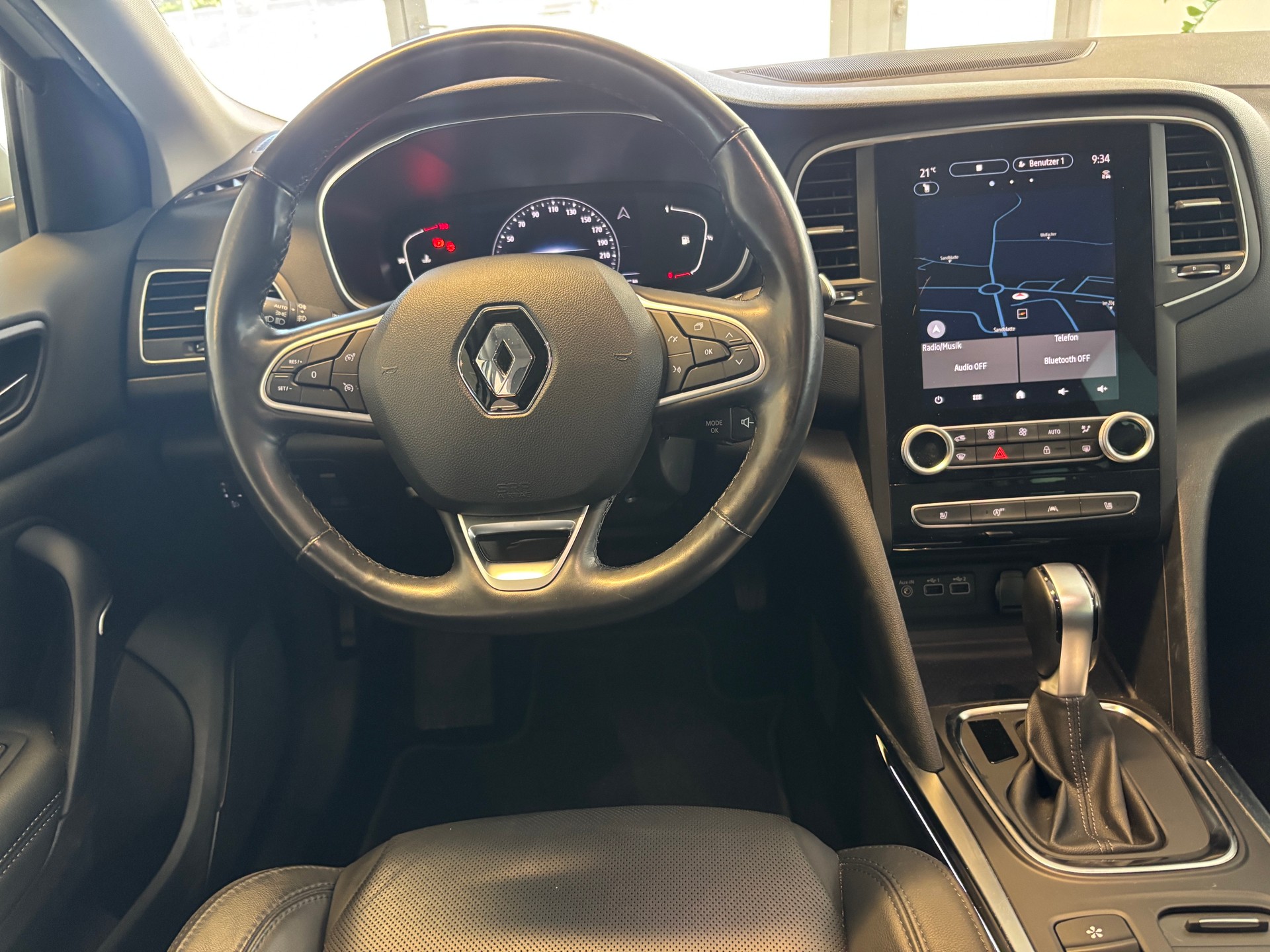 RENAULT Mégane Grandtour 1.3 16V Turbo Techno EDC-image-7