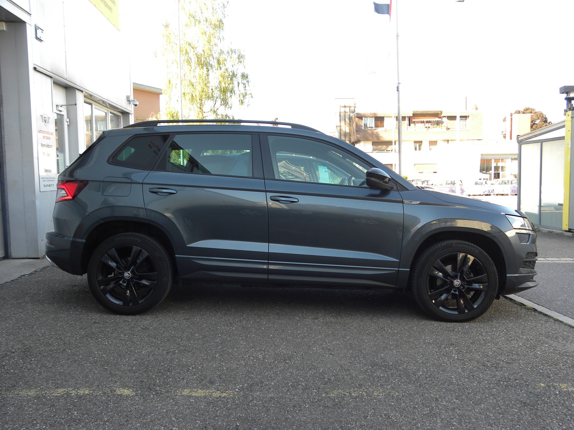 SKODA Karoq 1.5 TSI ACT SportLine DSG-image-3
