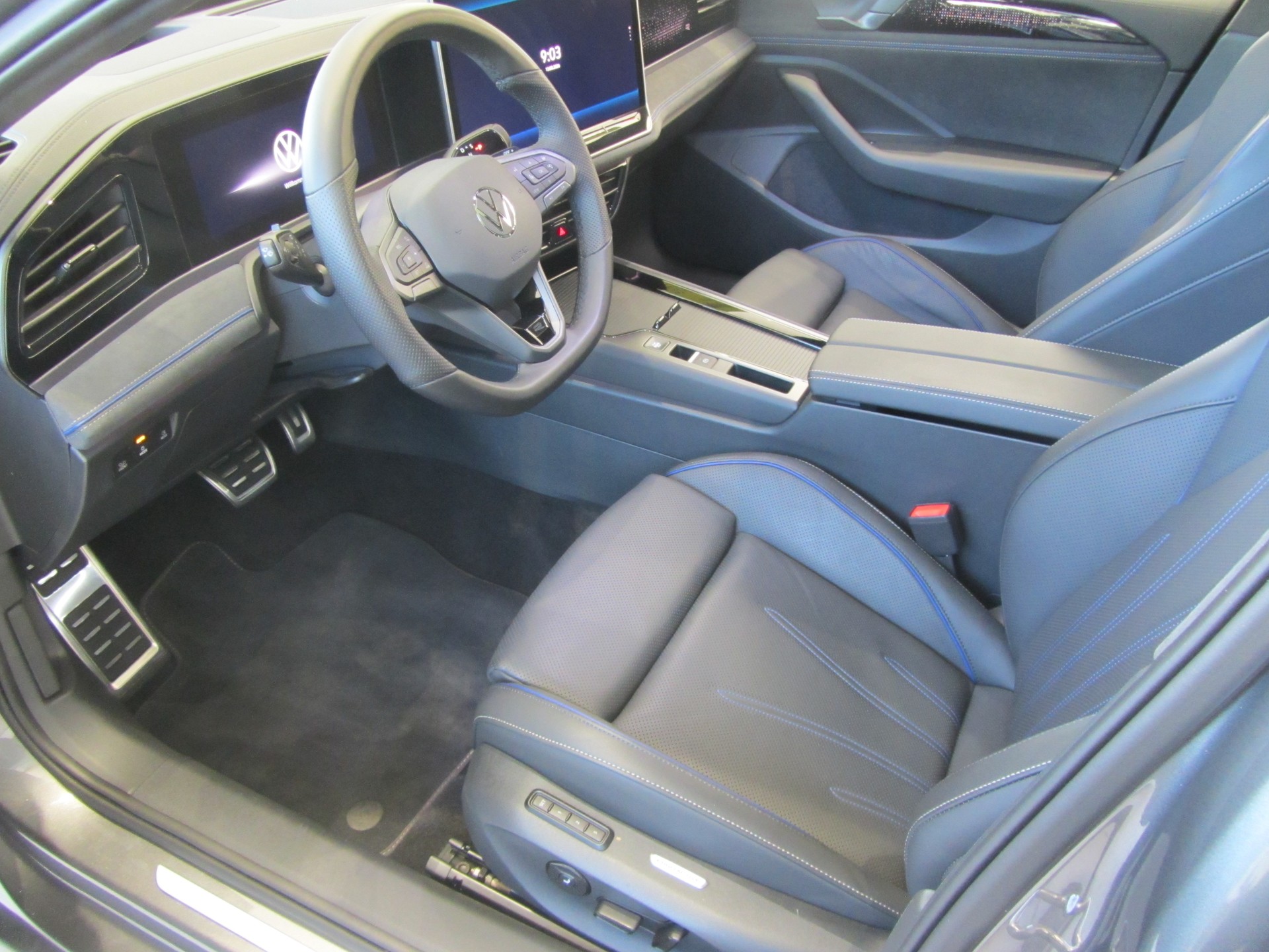 VW Passat Variant 2.0 TSI evo4 R-Line 4 Motion DSG-image-4