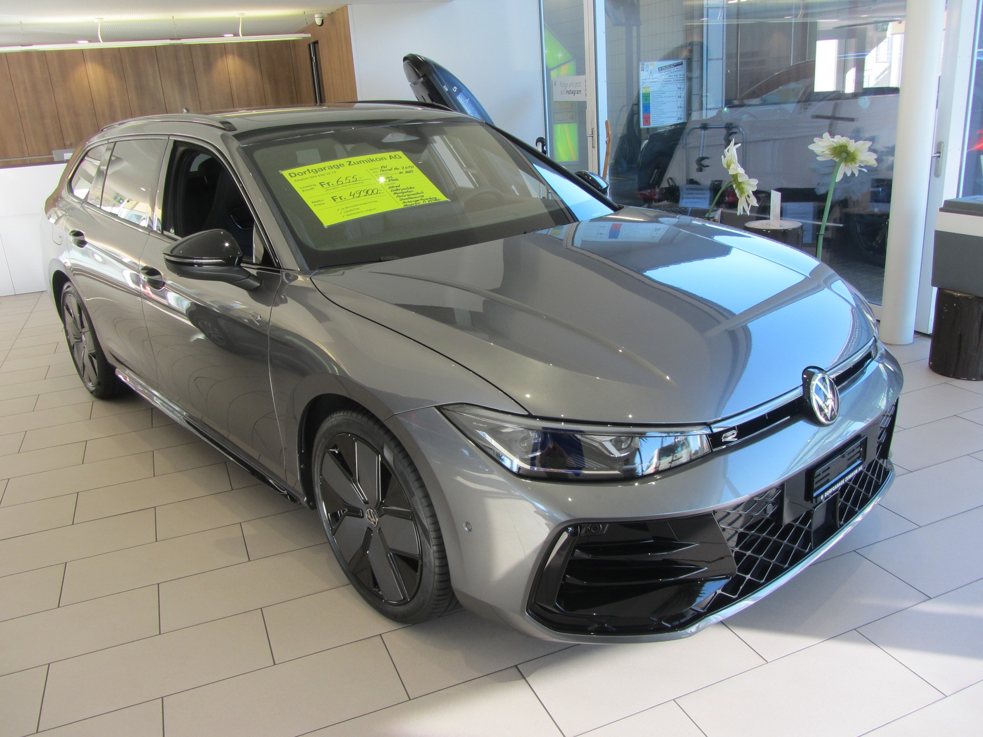 VW Passat Variant 2.0 TSI evo4 R-Line 4 Motion DSG-image-1