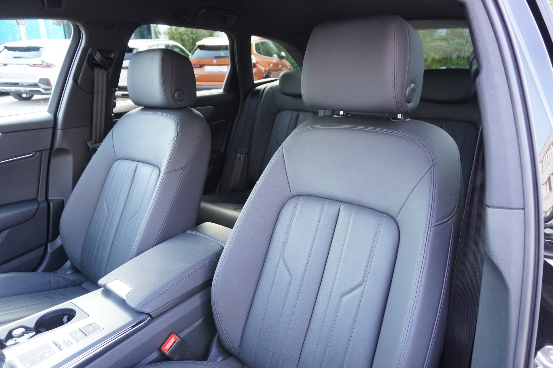 AUDI A6 Avant 40 TDI S-tronic S-LINE!!!-image-16