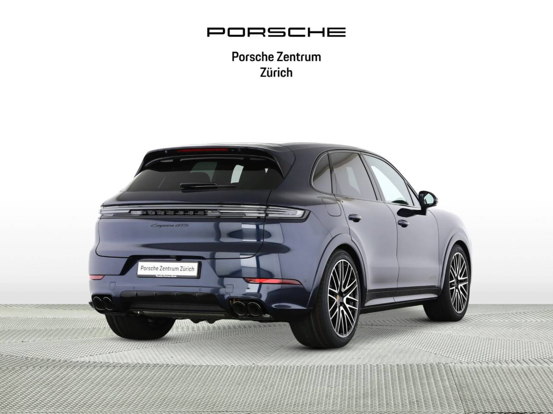 PORSCHE Cayenne GTS-image-1