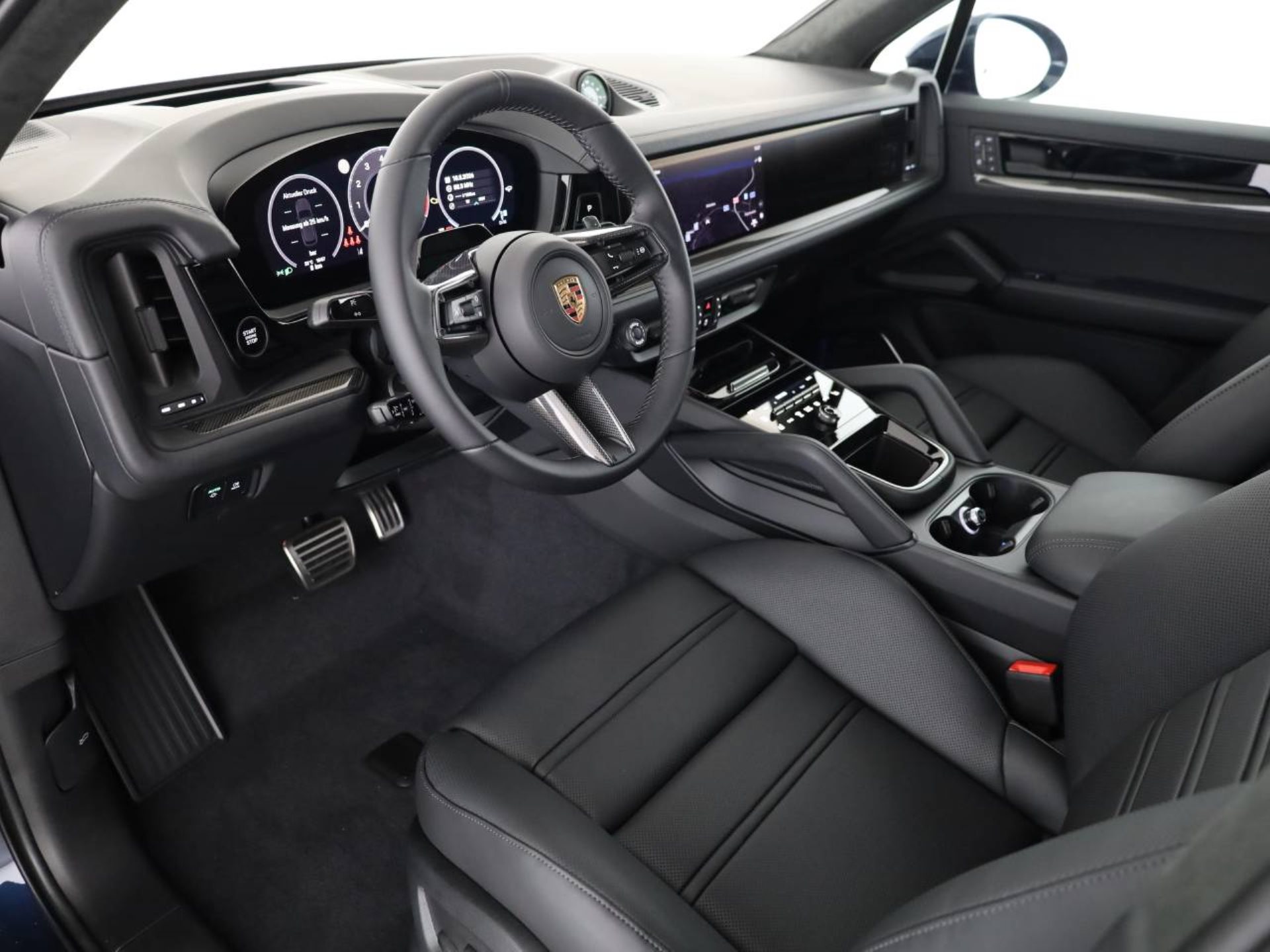 PORSCHE Cayenne GTS-image-9