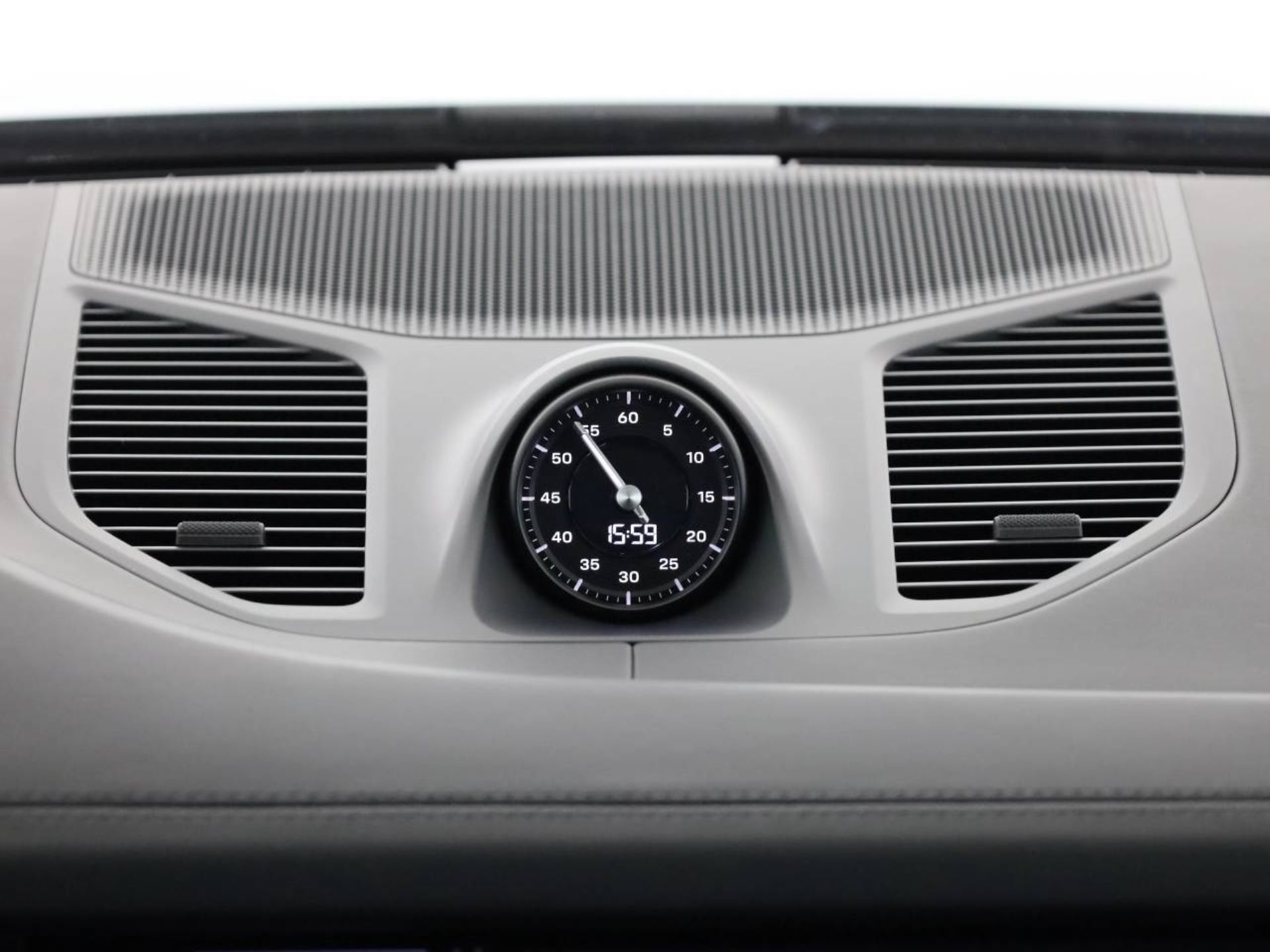 PORSCHE Cayenne GTS-image-13