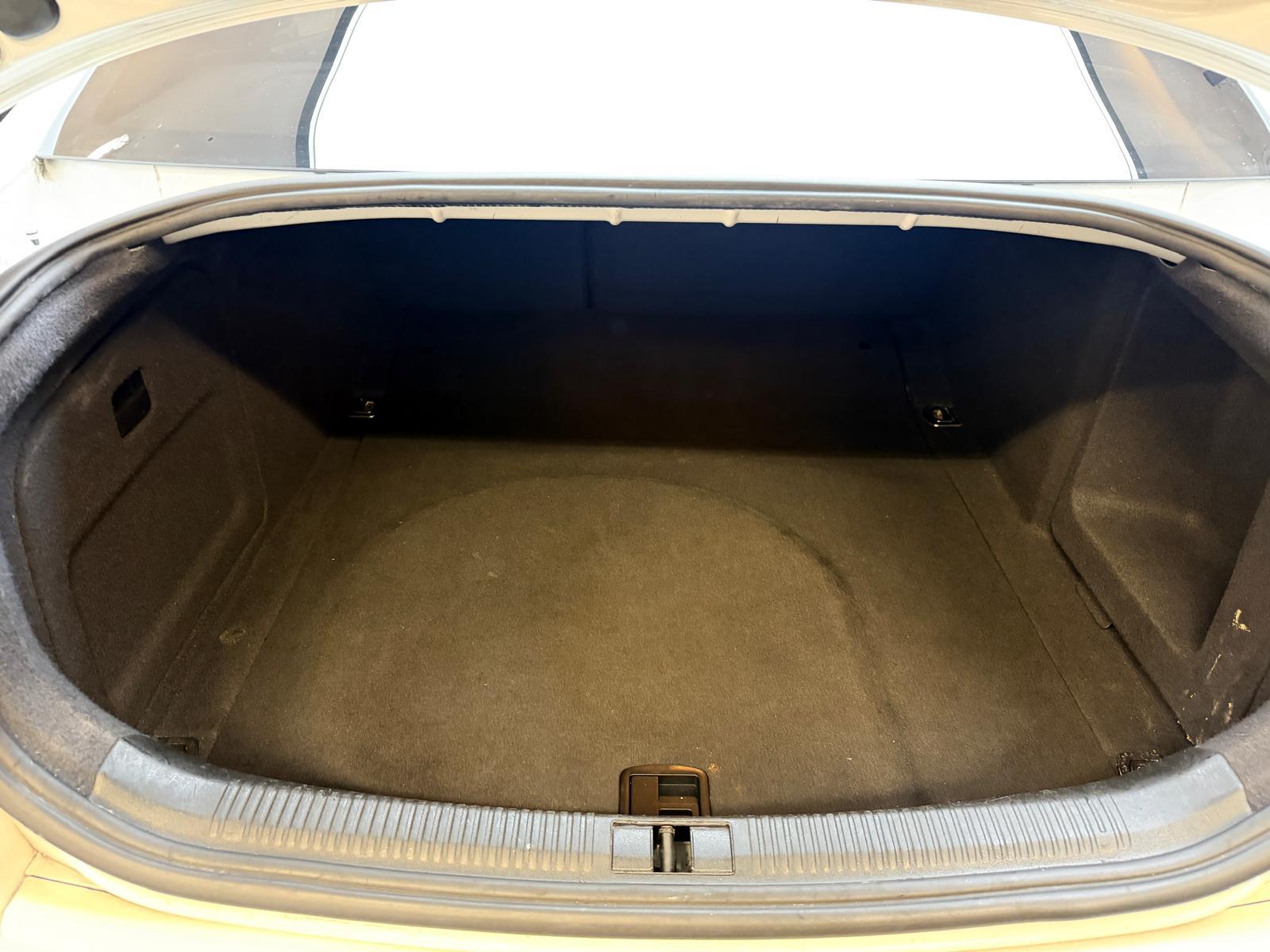 AUDI A6 3.0 V6 TDI quattro T-Tronic-image-18