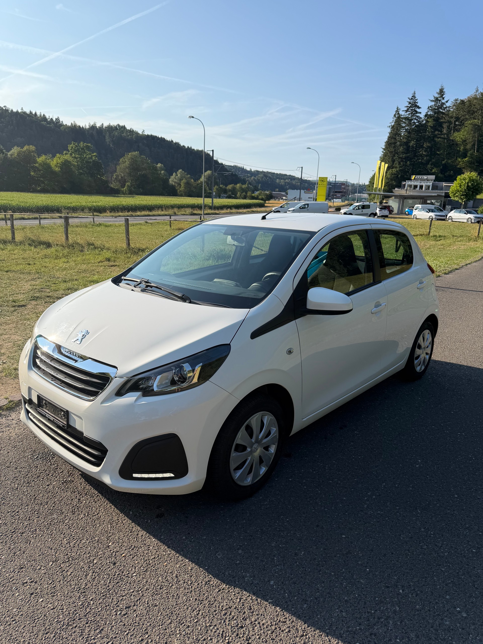 PEUGEOT 108 1.0 VTi Access-image-1