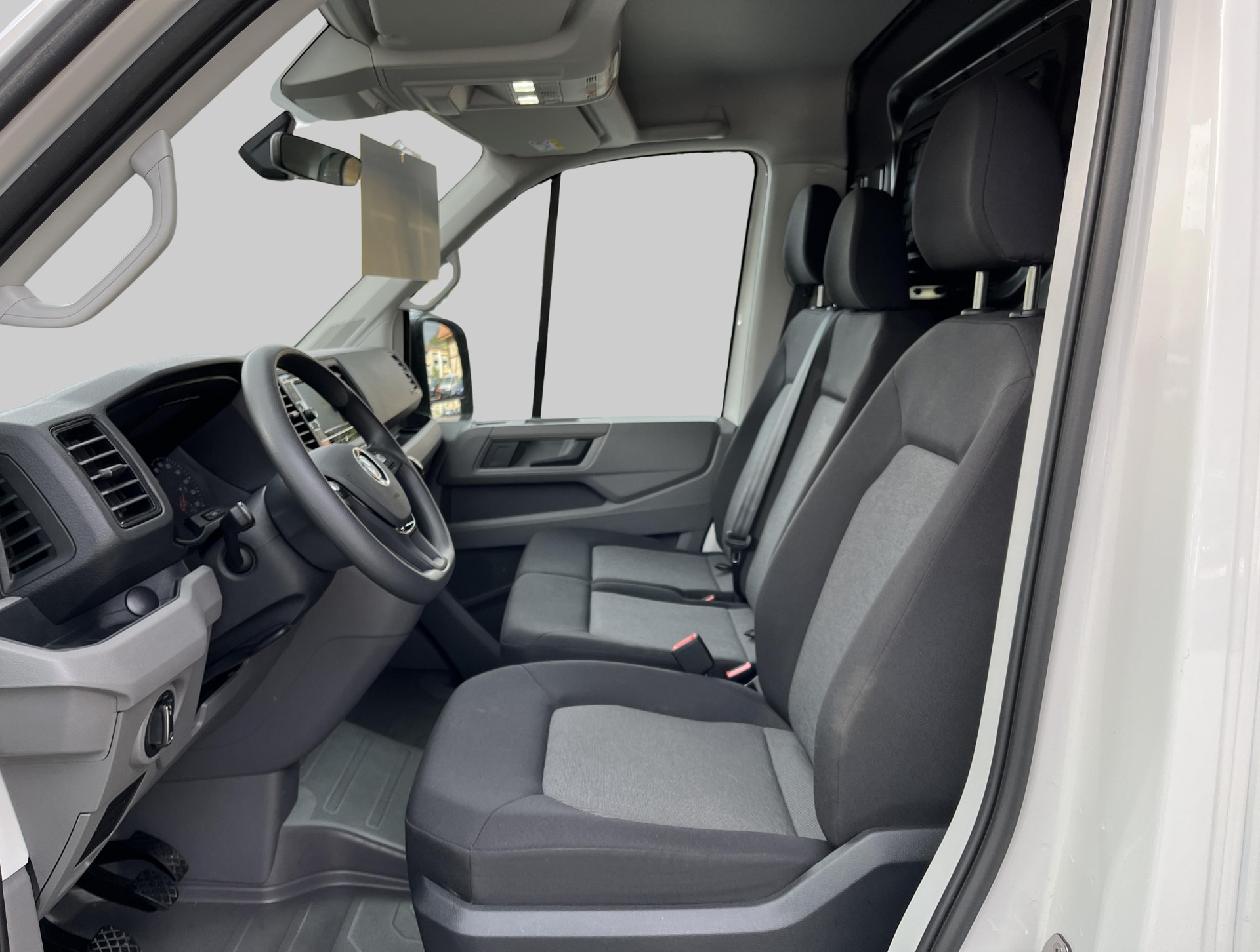 VW Crafter Kastenwagen 35 2.0 BiTDI Entry L3 RS3640 mm-image-9