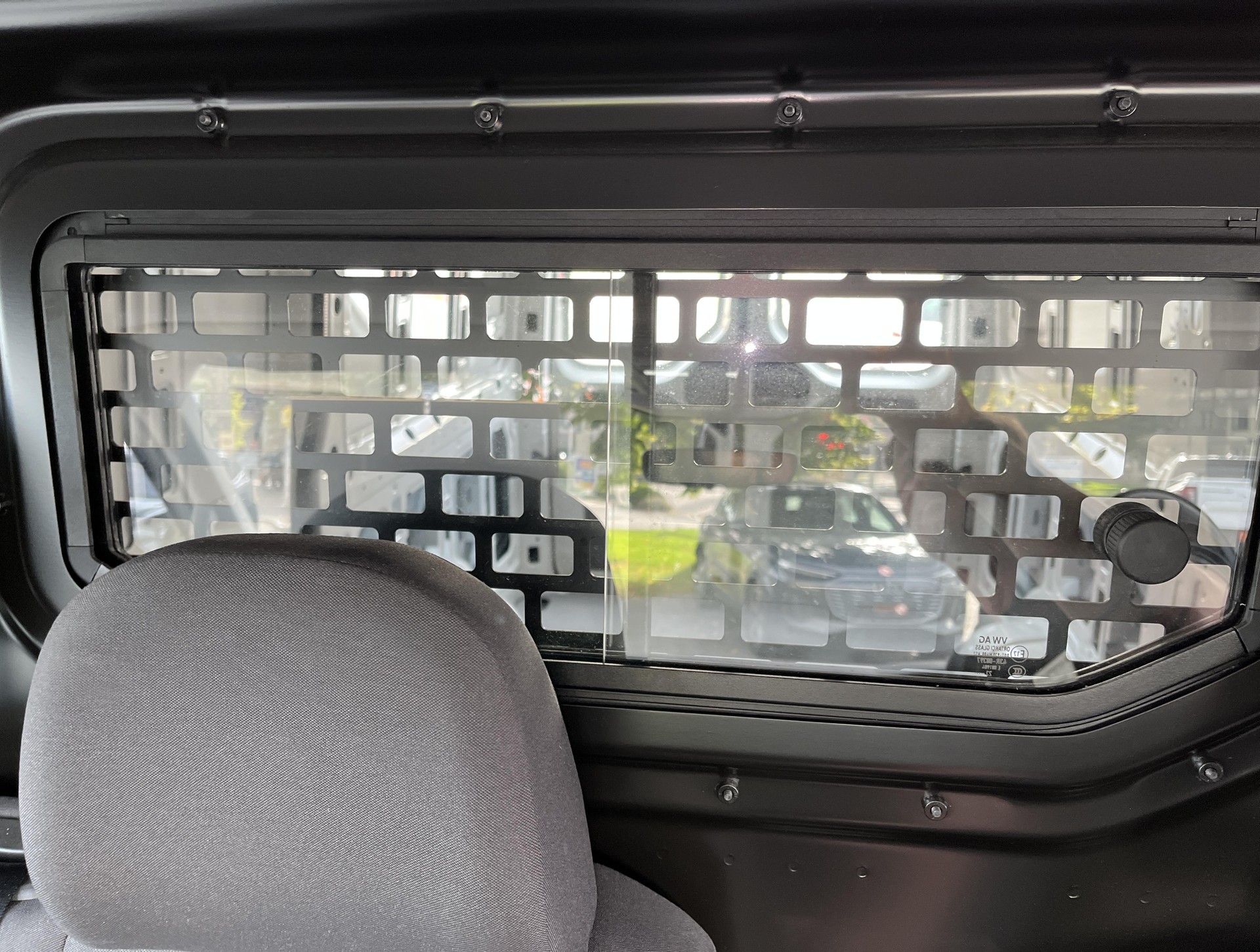 VW Crafter Kastenwagen 35 2.0 BiTDI Entry L3 RS3640 mm-image-11