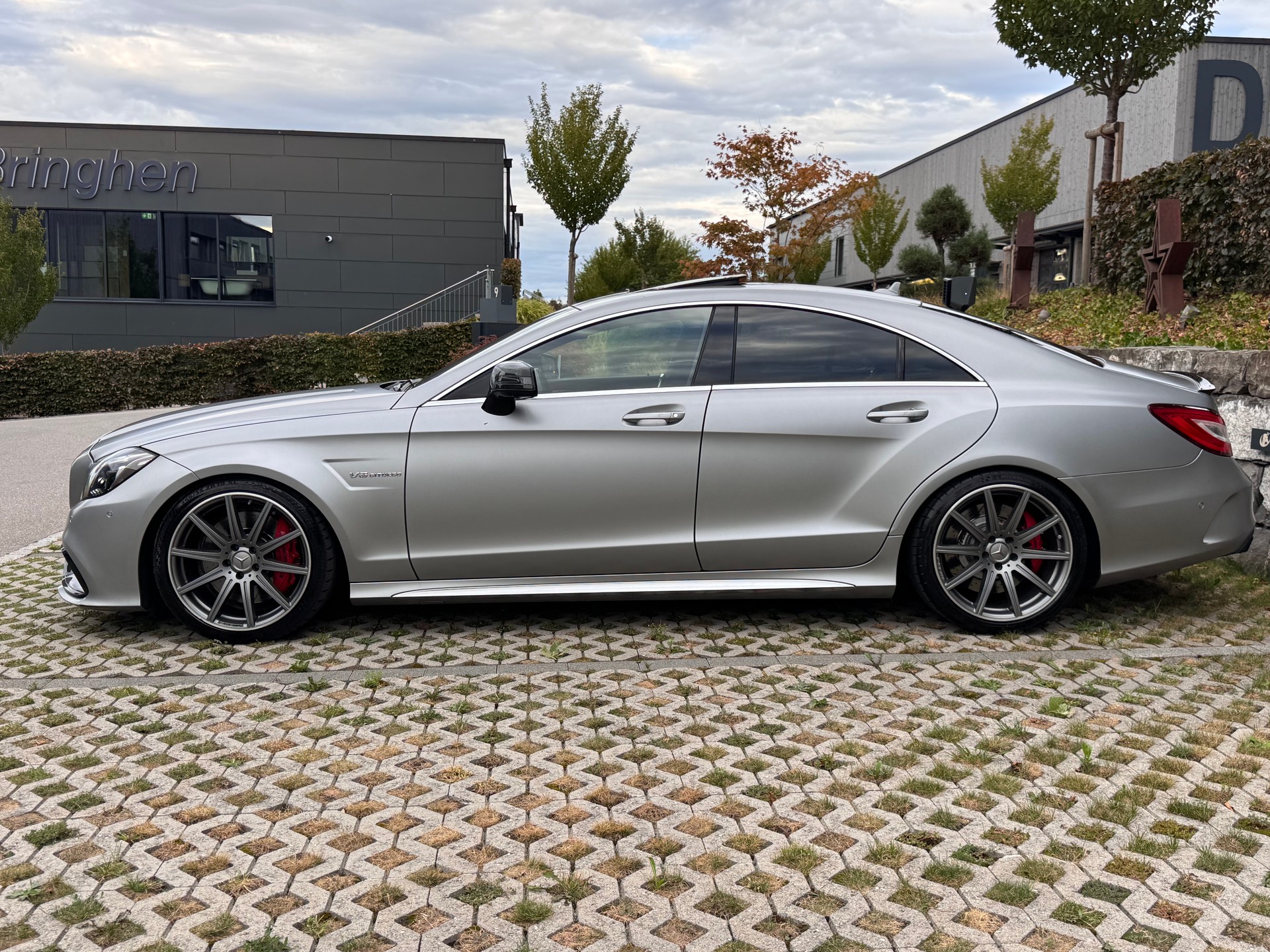 MERCEDES-BENZ CLS 63 AMG S 4Matic Speedshift MCT-image-4