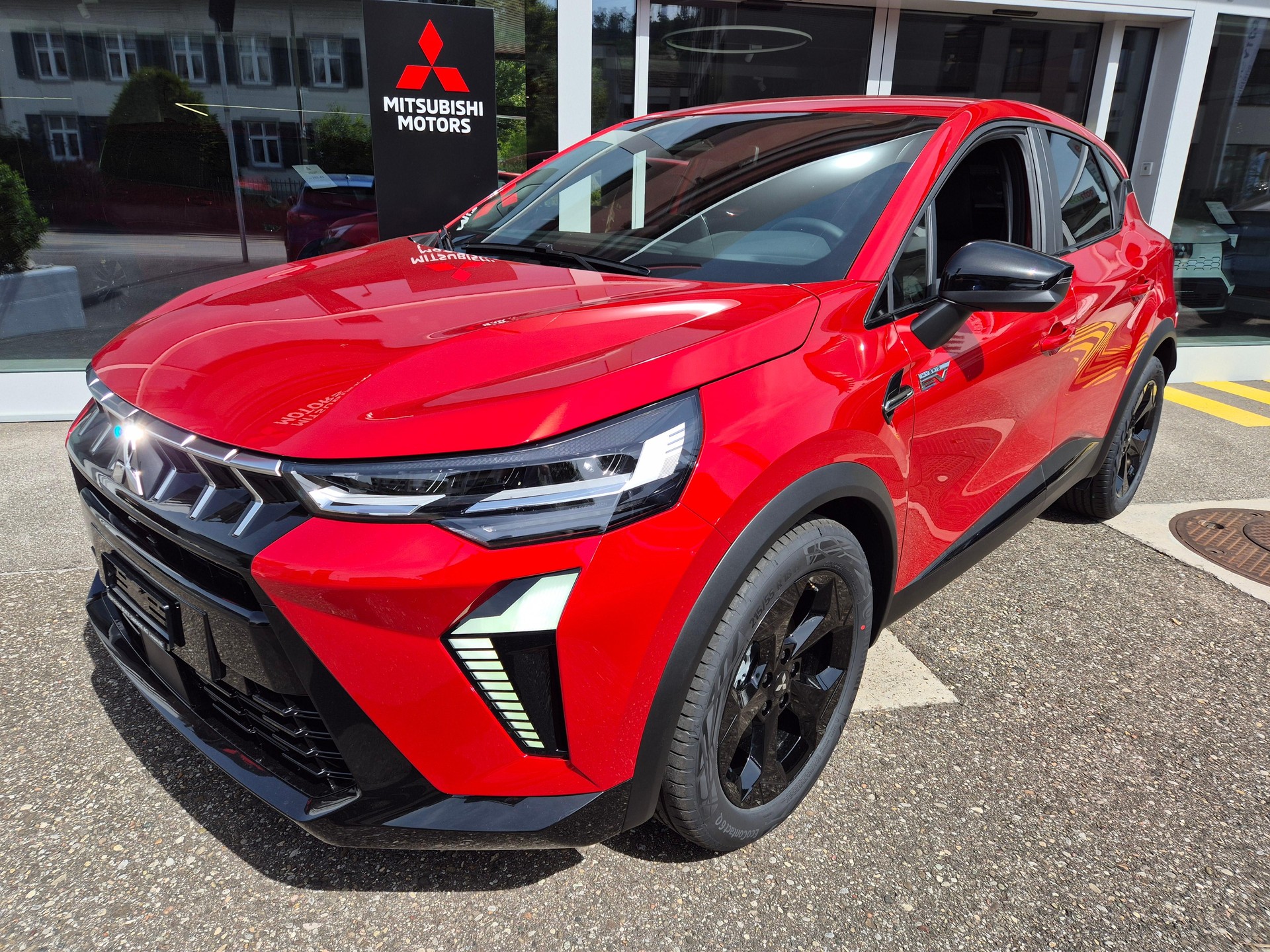 MITSUBISHI ASX 1.8 HEV Sport-image-2