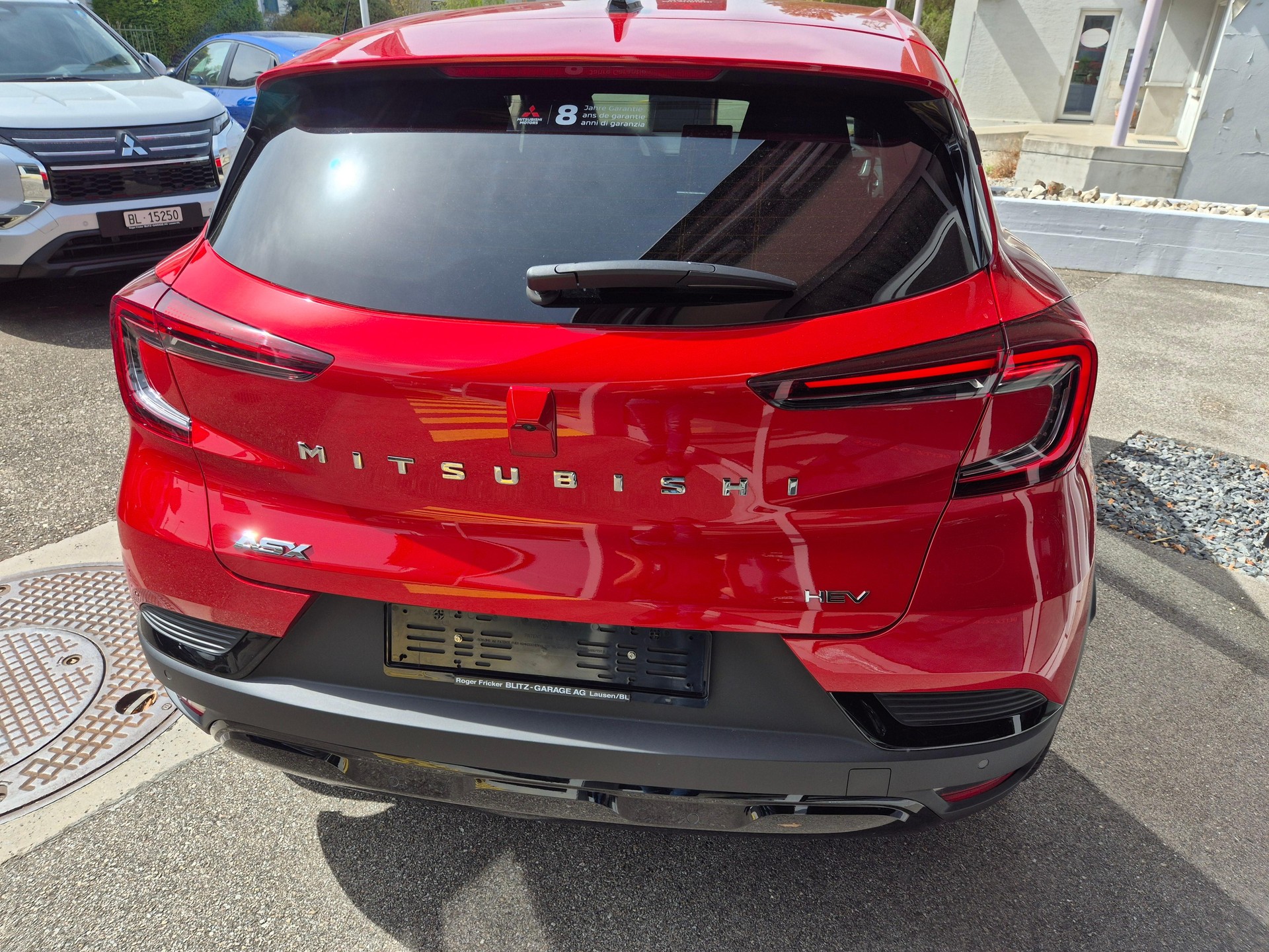 MITSUBISHI ASX 1.8 HEV Sport-image-4