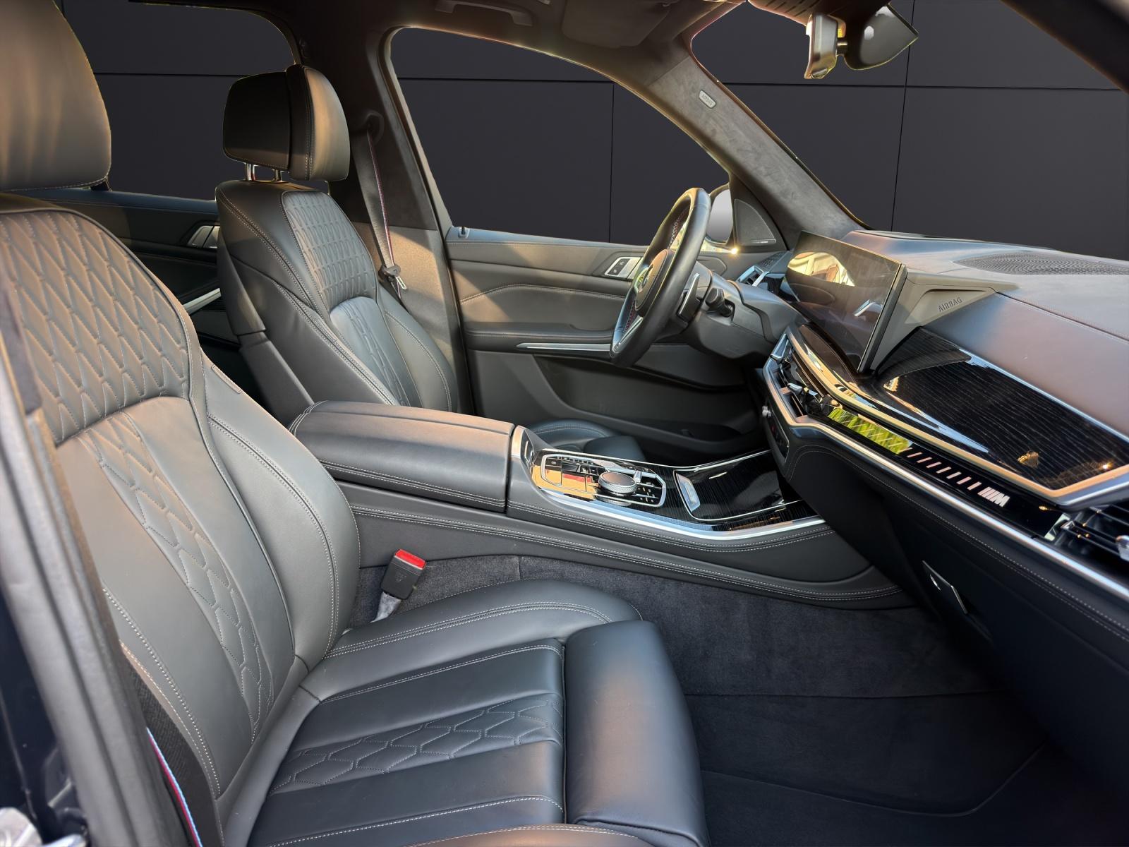 BMW X5 M60i xDrive-image-18