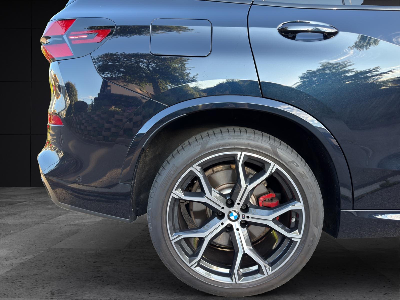 BMW X5 M60i xDrive-image-19
