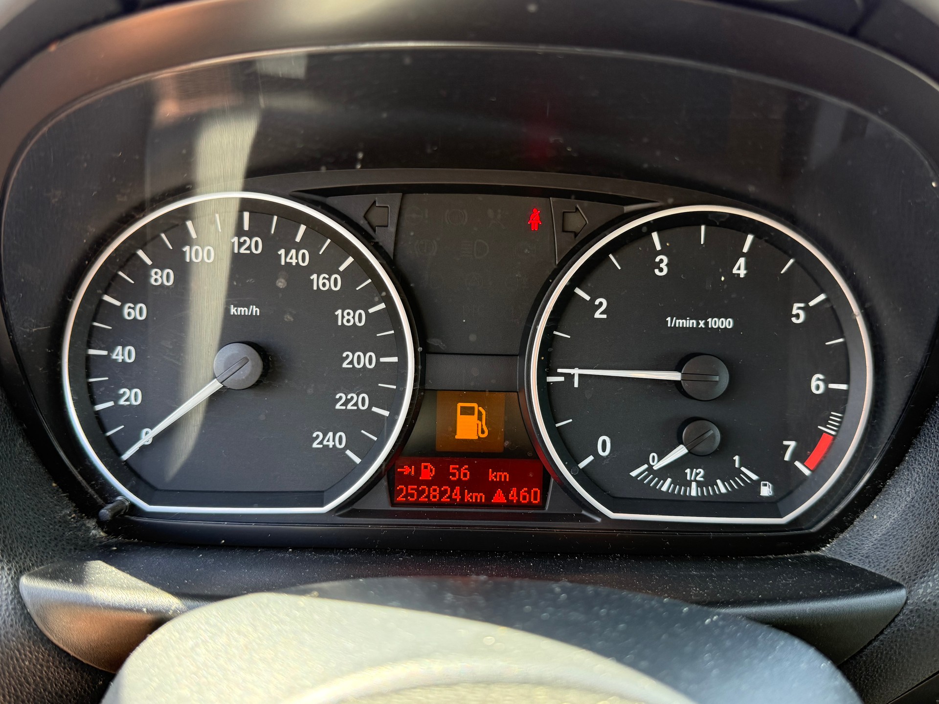 BMW 116i-image-7
