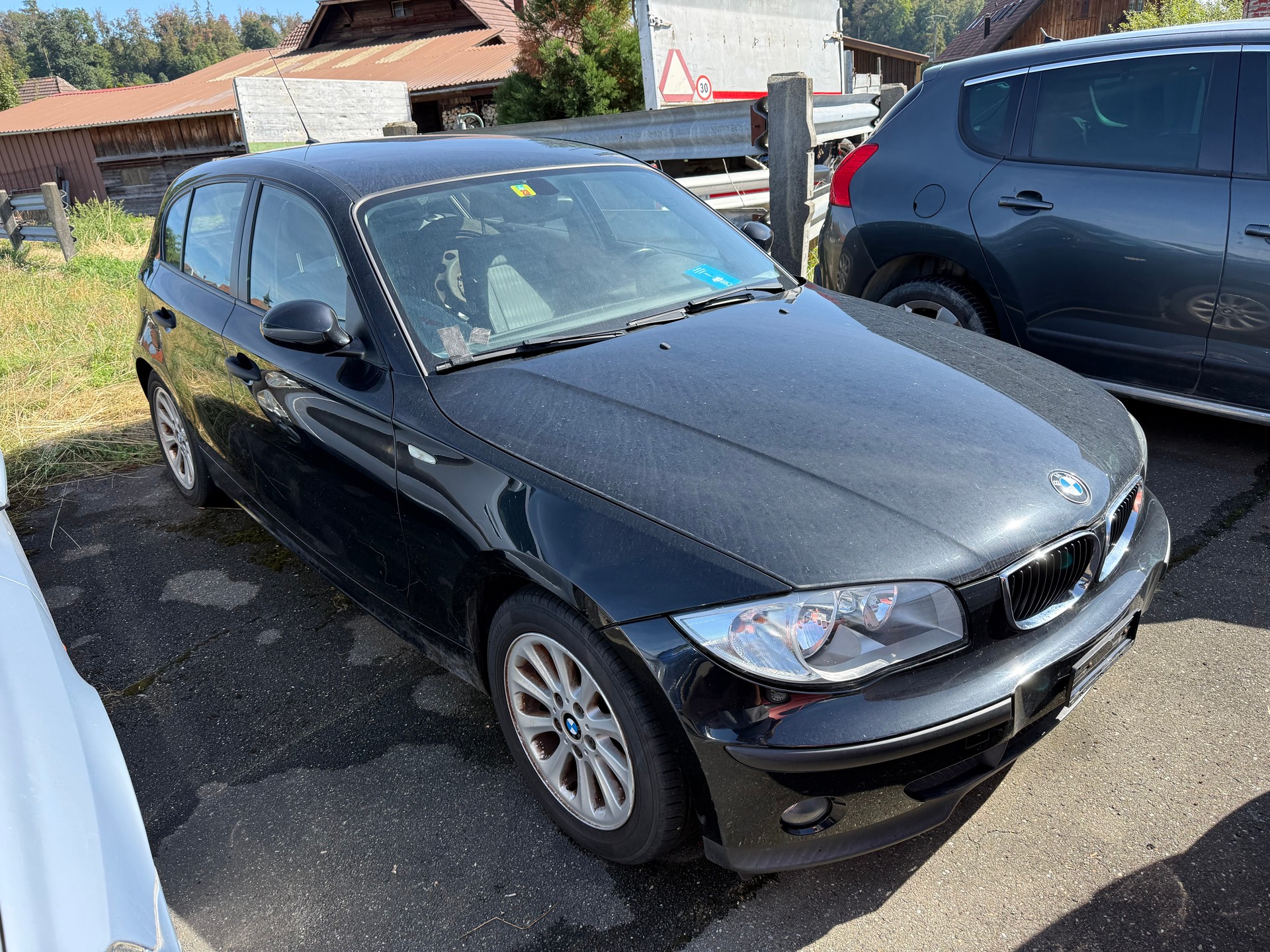 BMW 116i-image-1