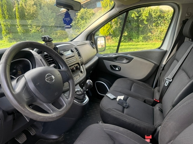 NISSAN NV300 dCi 125 2.9 L1H1 Comfort-image-10