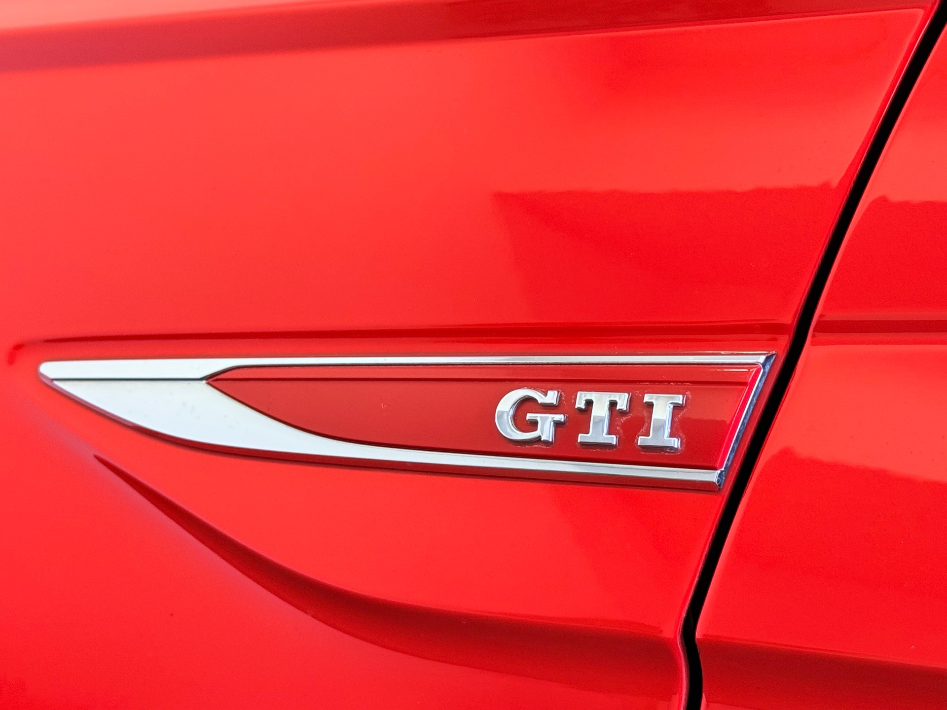 VW Polo 2.0 TSI GTI DSG-image-12