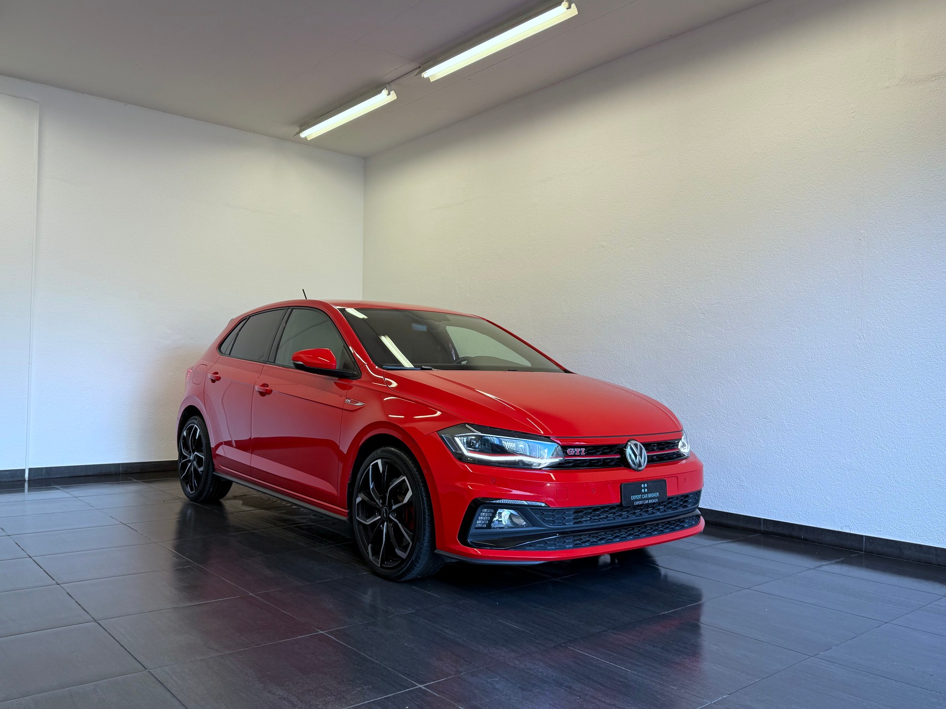 VW Polo 2.0 TSI GTI DSG-image-1