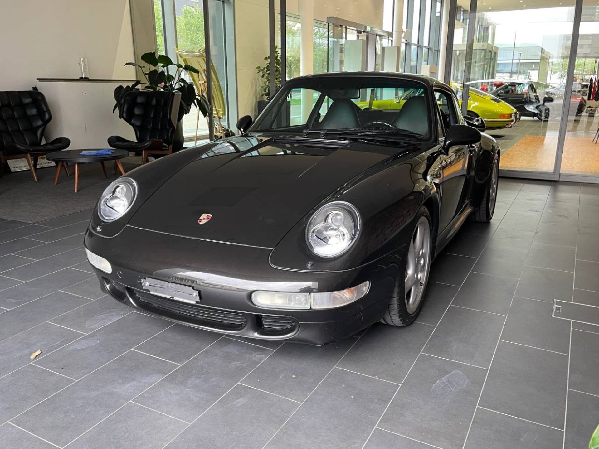 PORSCHE 911 Turbo-image-13