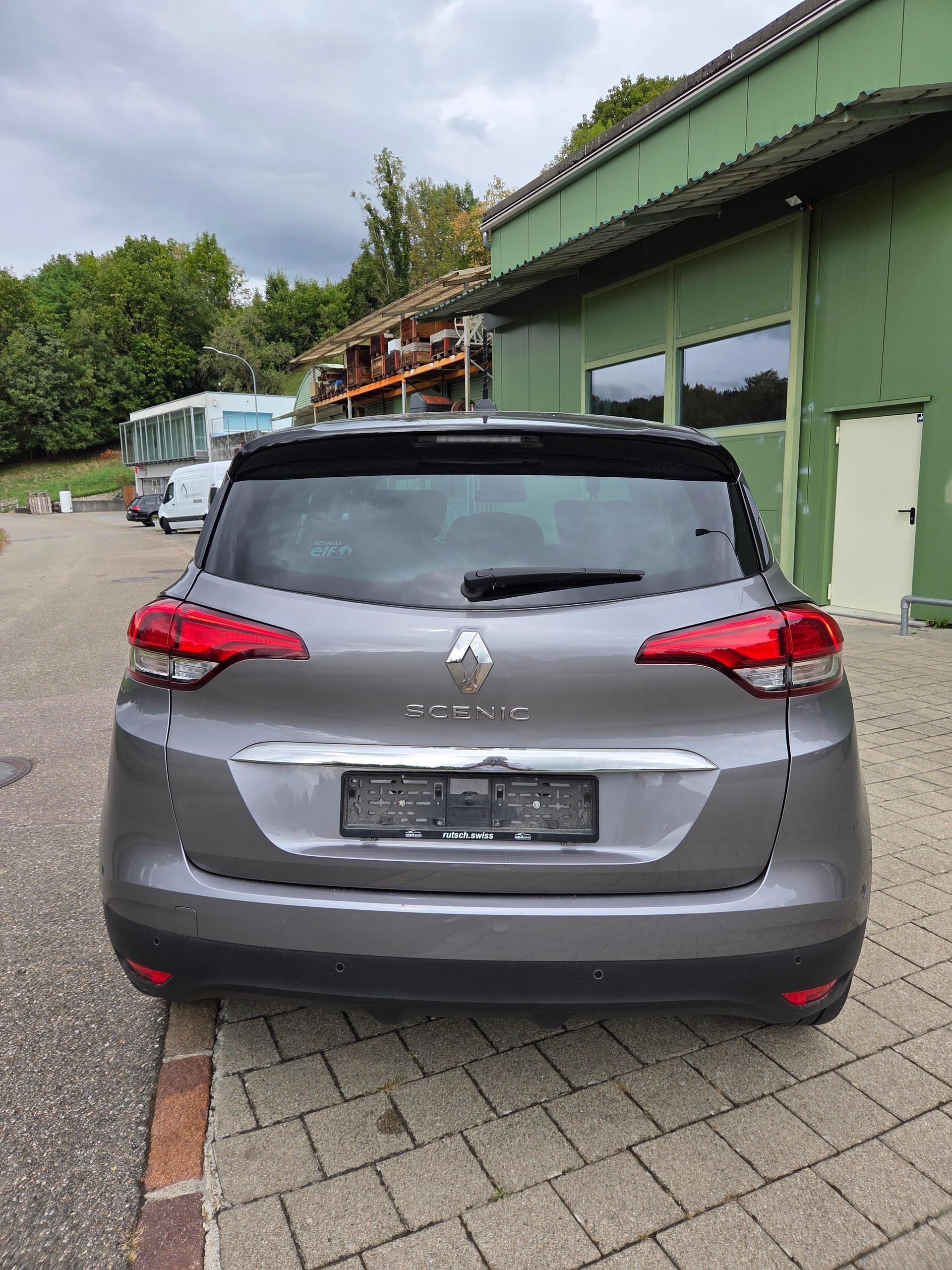 RENAULT Scénic 1.6 dCi Bose EDC-image-5
