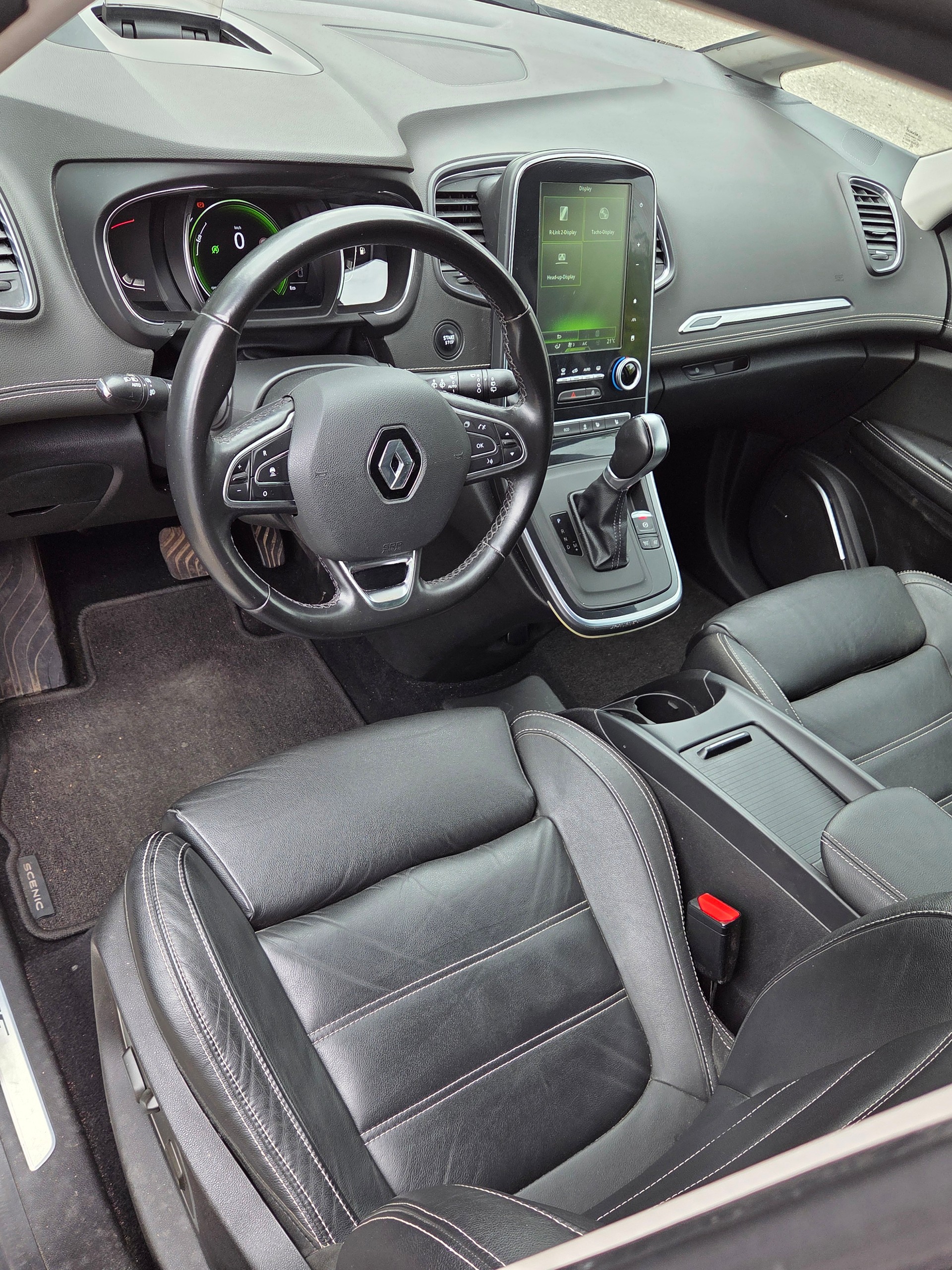 RENAULT Scénic 1.6 dCi Bose EDC-image-7